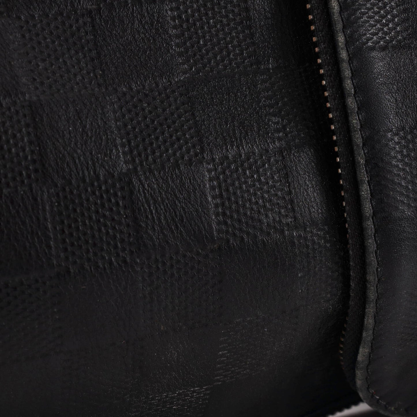 Louis Vuitton Avenue Sling Bag Damier Infini Leather