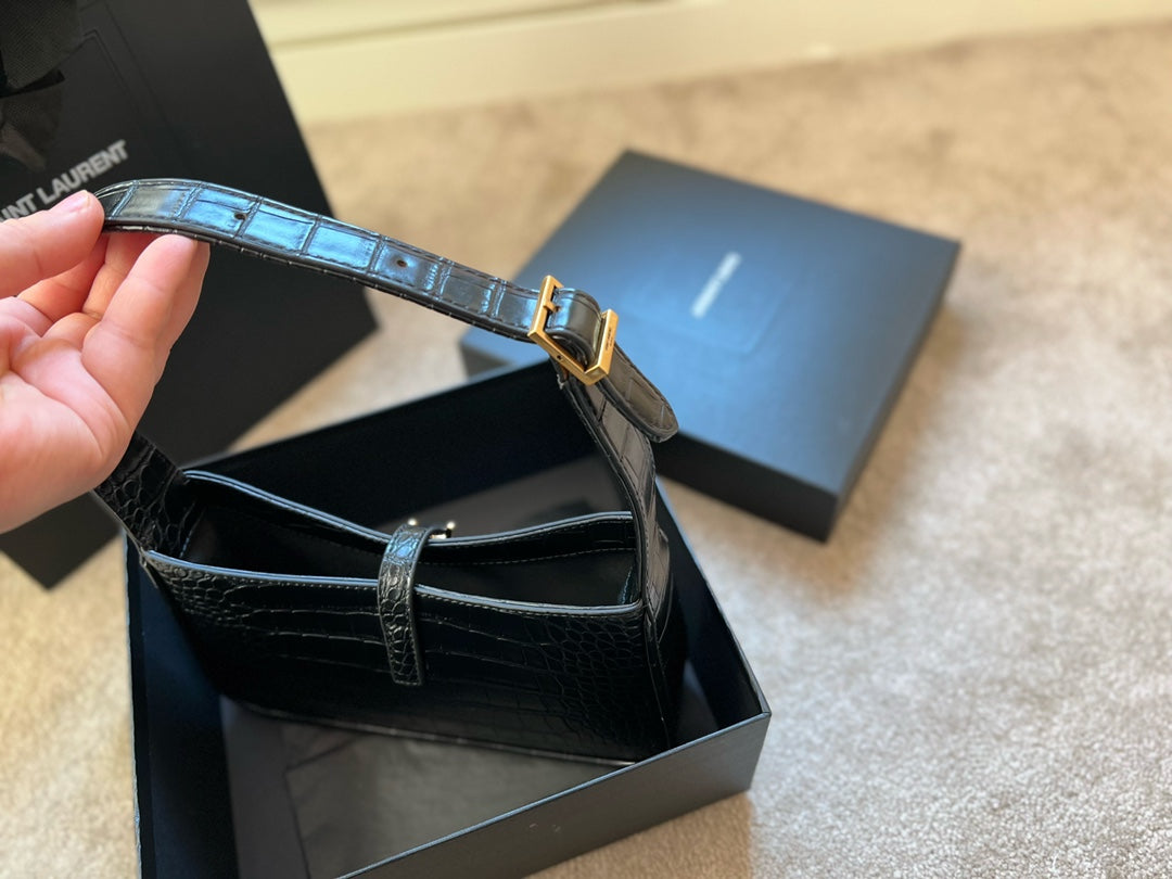 EN - New 1:1 rep  Bags SLY 219