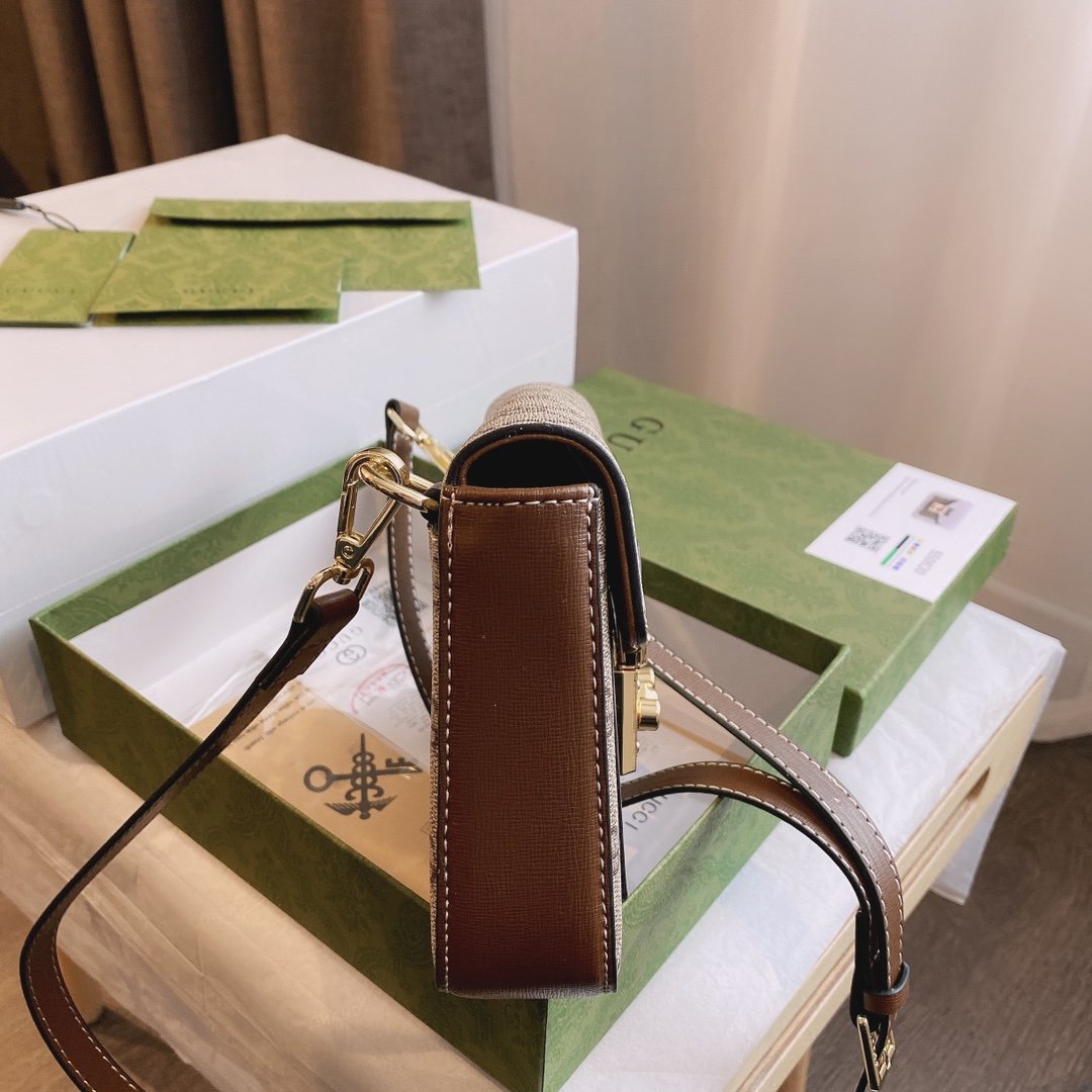 EN - New 1:1 rep  Bags GCI 262