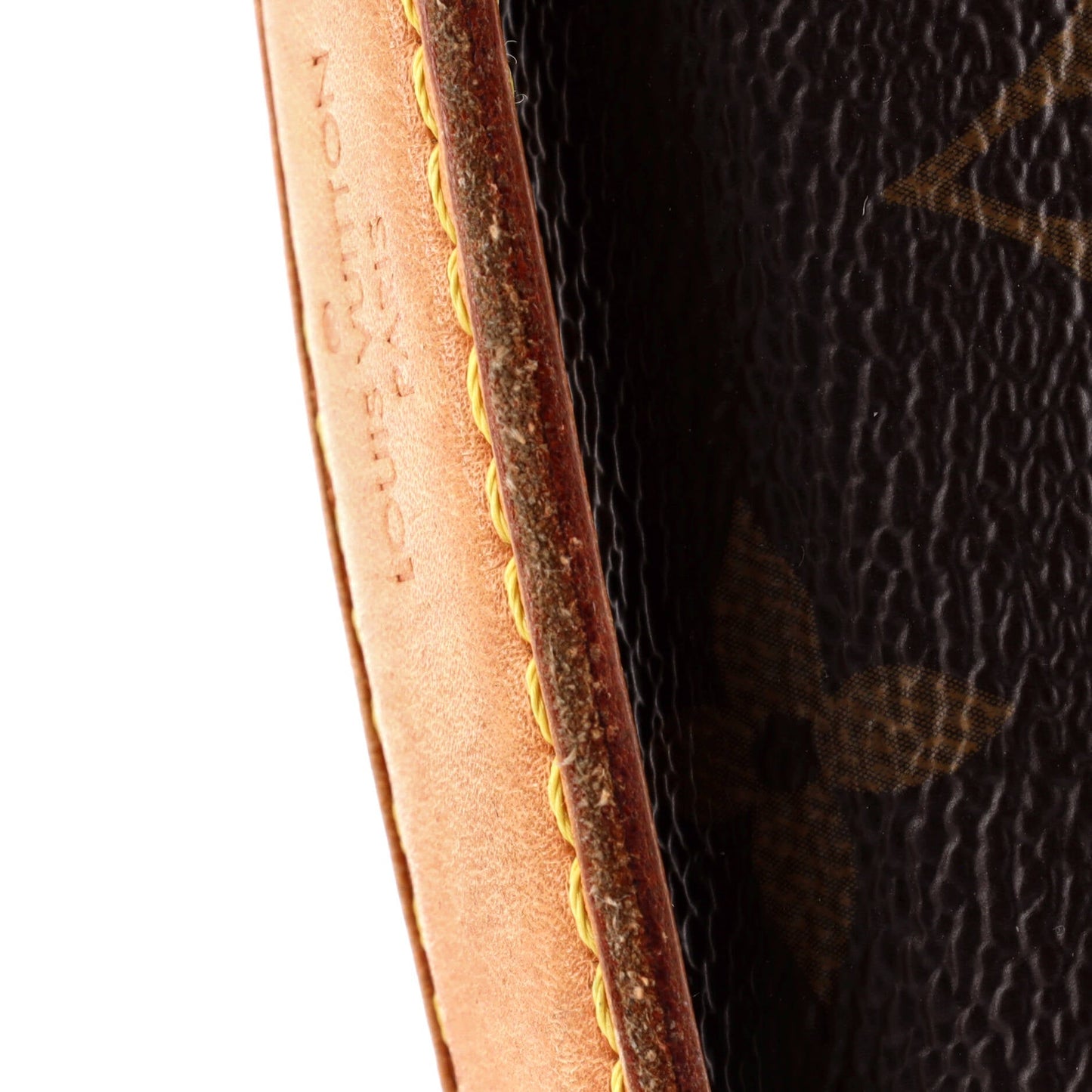 Louis Vuitton Pochette Metis Monogram Canvas