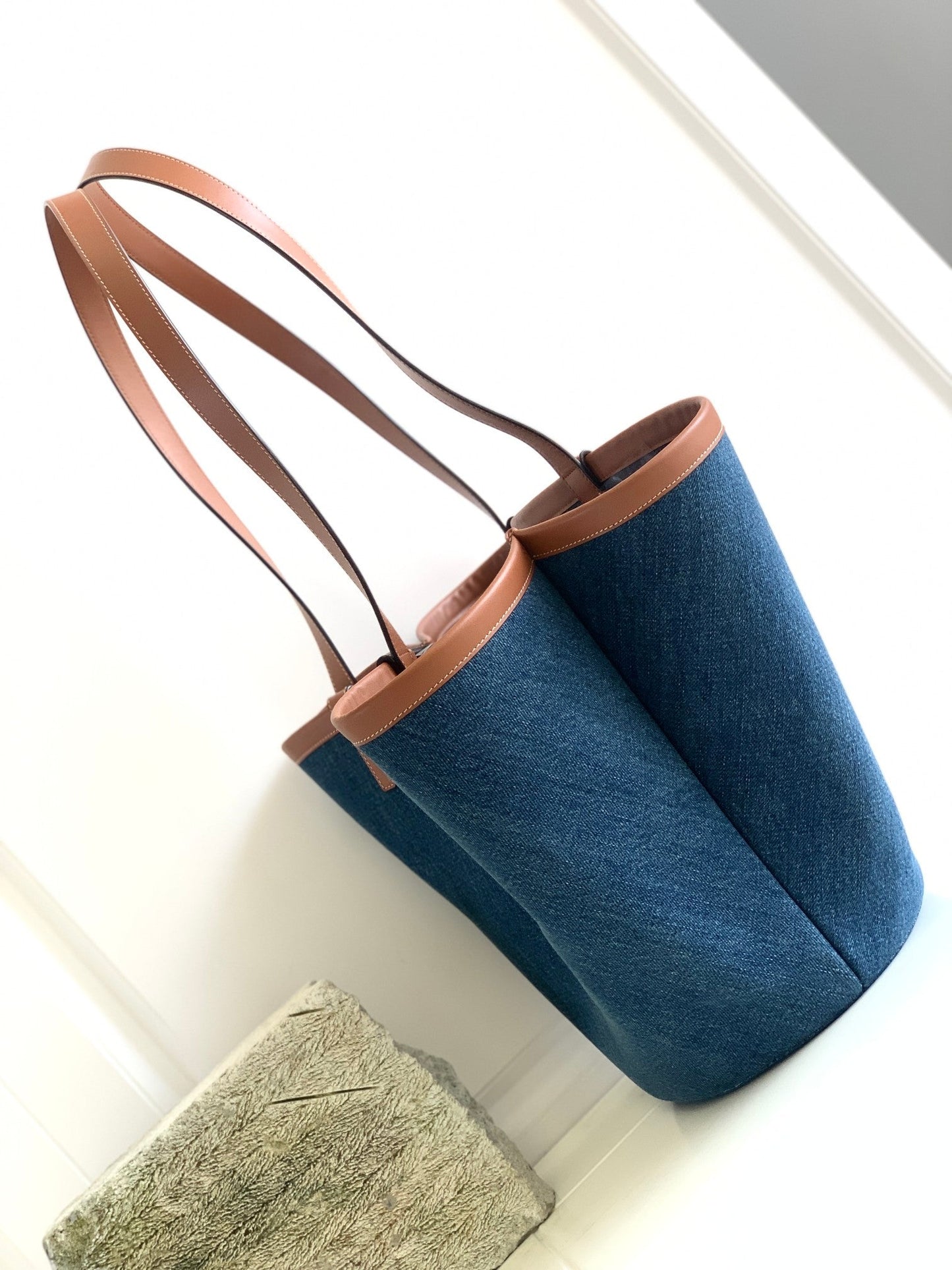 Top Quality Large Couffin In Denim With Top Quality Paris Navy / Tan For Women 26in/67cm 196262EF6.07AT