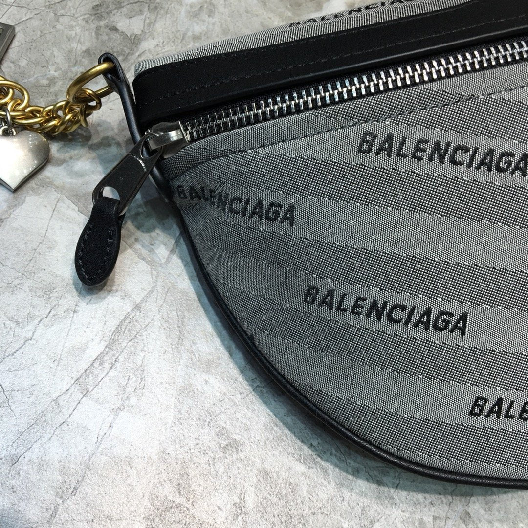 Top Quality Souvenir XS Belt Bag In Gray, For Women,  Bags 9.5in/24cm
