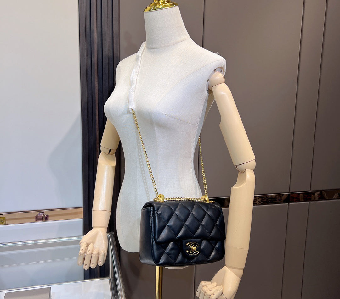 EN - New 1:1 rep  Top Quality CHL Bag 318