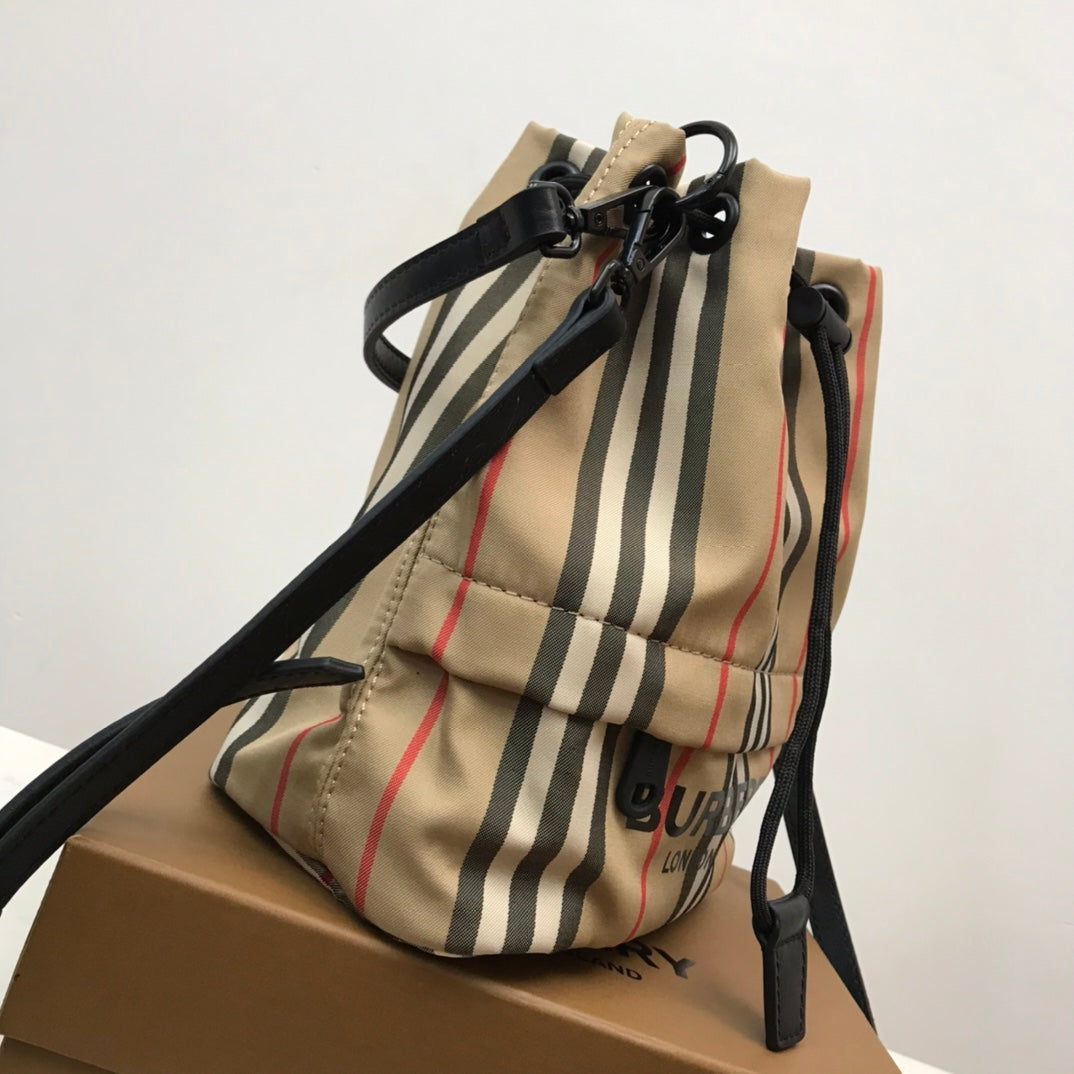 Top Quality Icon Stripe Nylon Drawcord Pouch Archive Beige For Women, Bags 7.7in/19.5cm