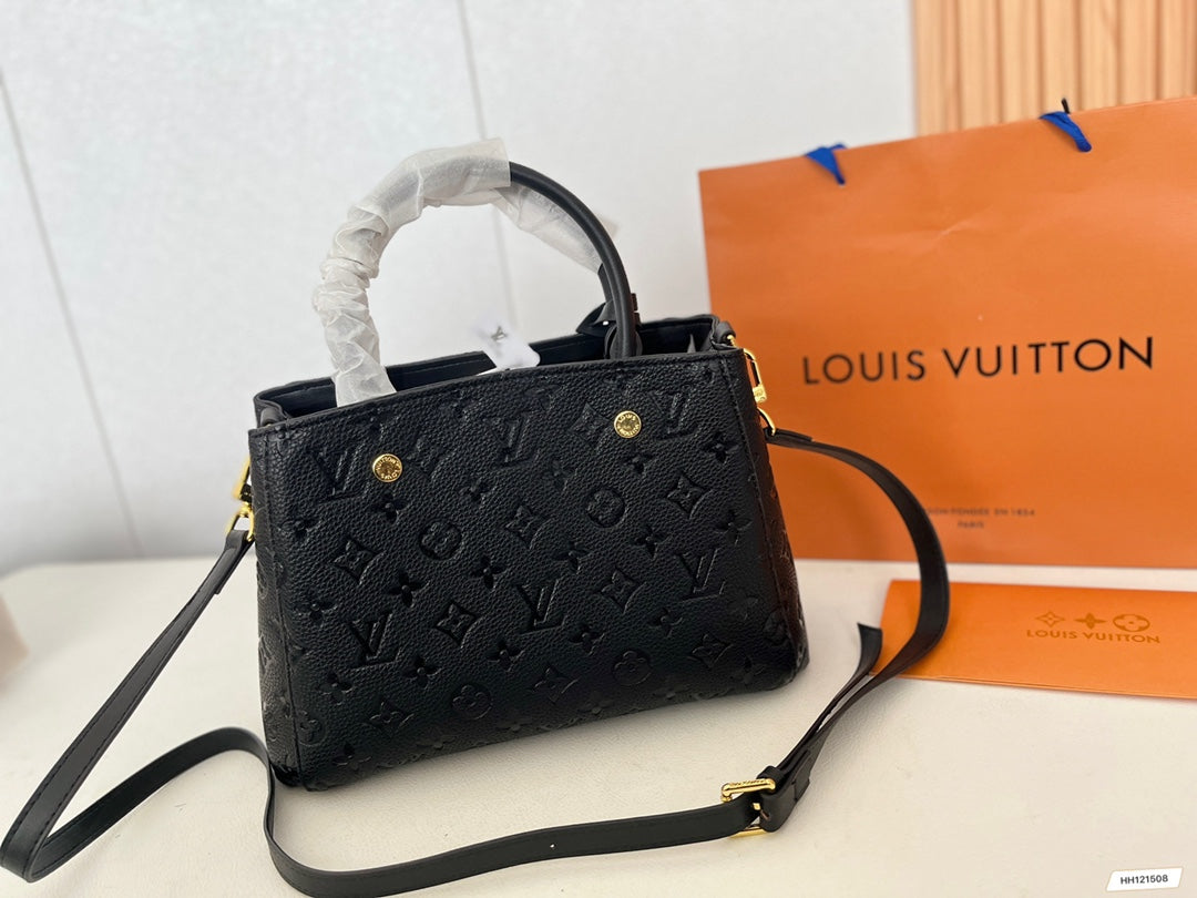 EN - New 1:1 rep Lux Bags LUV 528