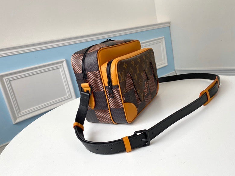 Top Quality Messenger Nil Damier Ebene Canvas And Monogram Canvas For Men, Bags 10.6in/27cm Top Quality N40359