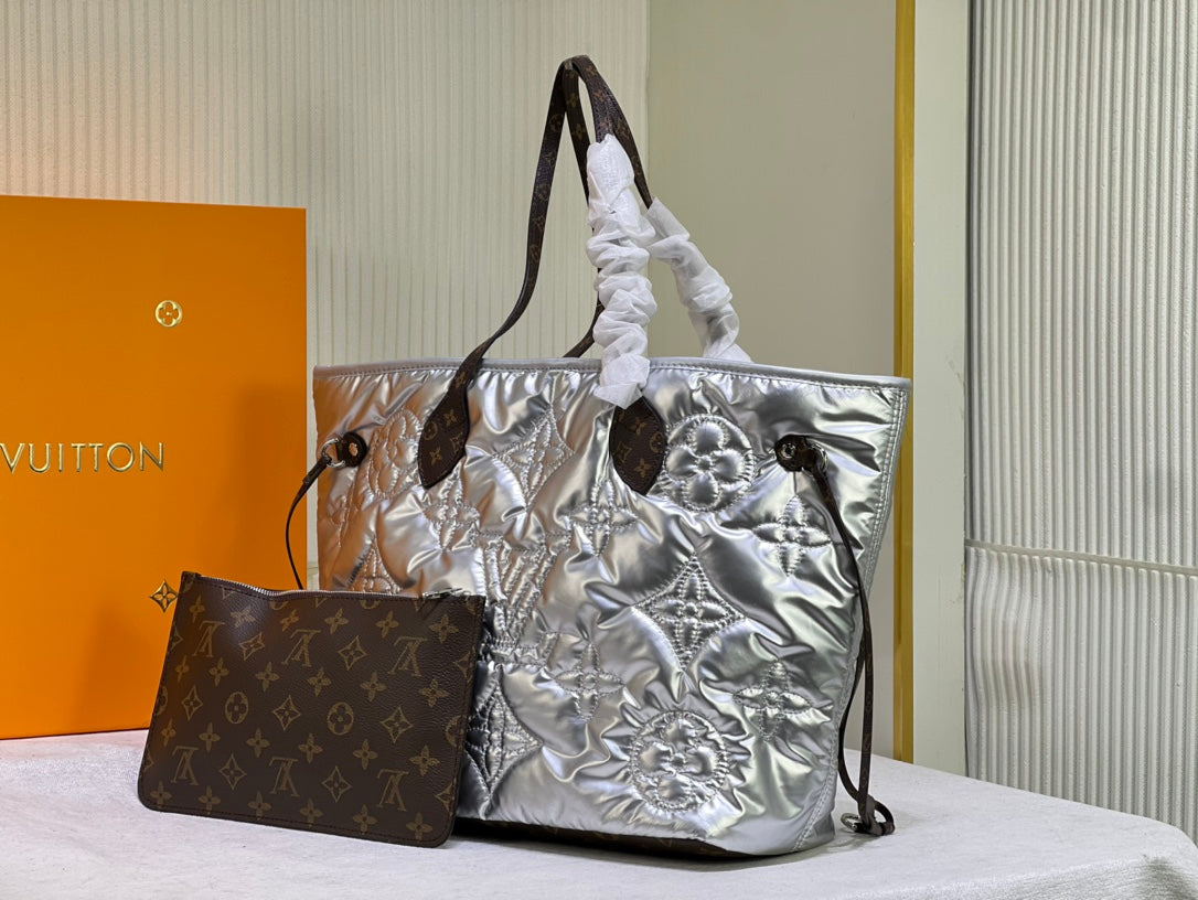 EN - New 1:1 rep Bag LUV 624