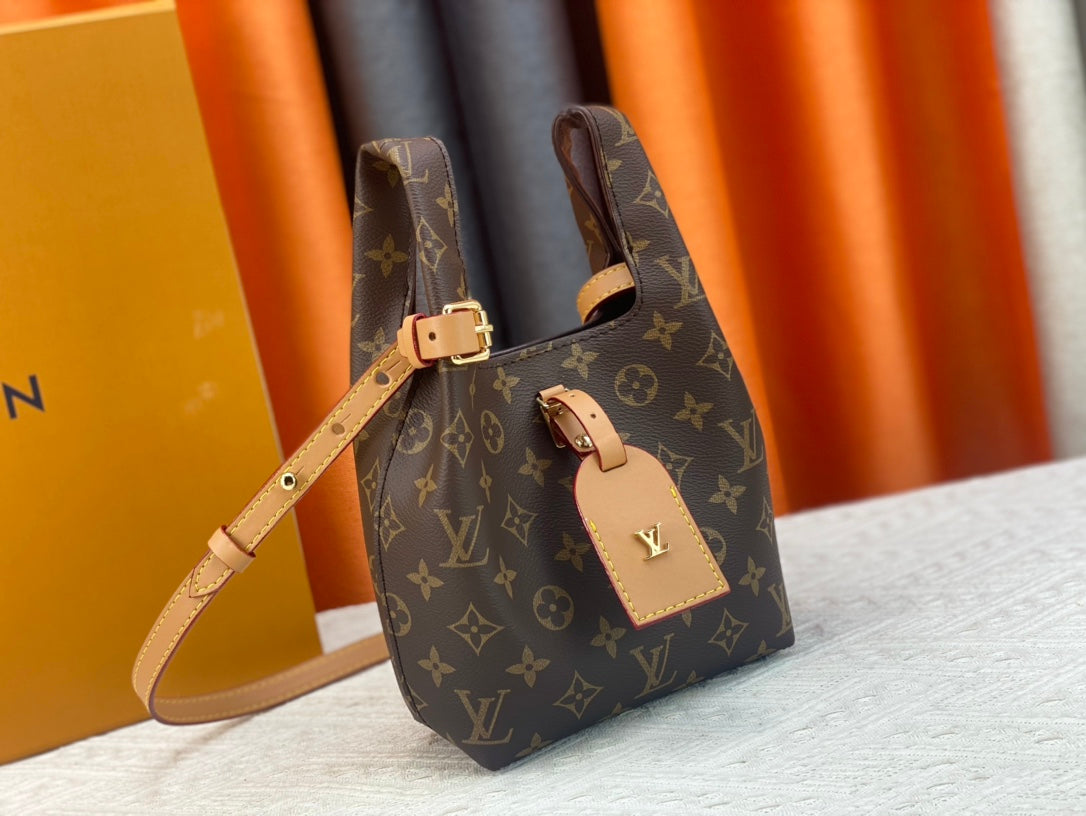 New 1:1 rep Lux Bags LUV 891