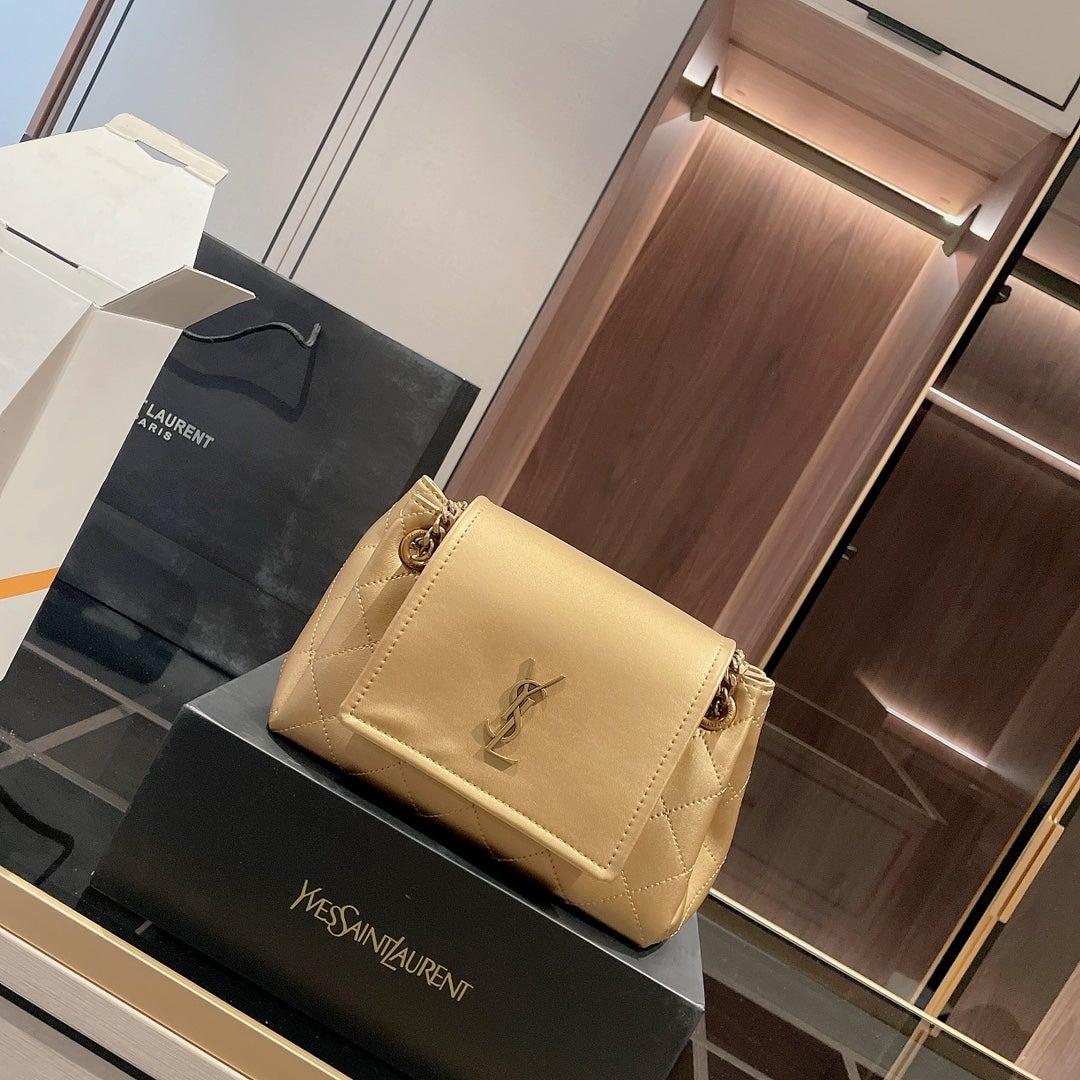 EN - New 1:1 rep  Bags SLY 209
