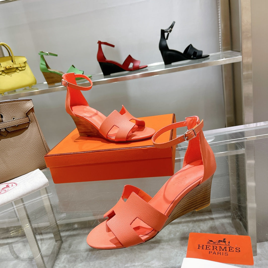 New 1:1 rep HM HIGH HEELS 070