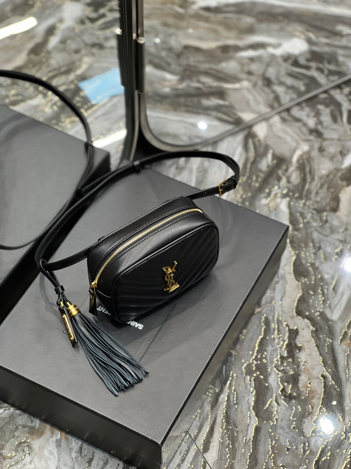 Top Quality Lou Belt Bag Black In Matelassé Gold Toned Hardware For Women 6.1in/15cm YSL 614031DV7071000
