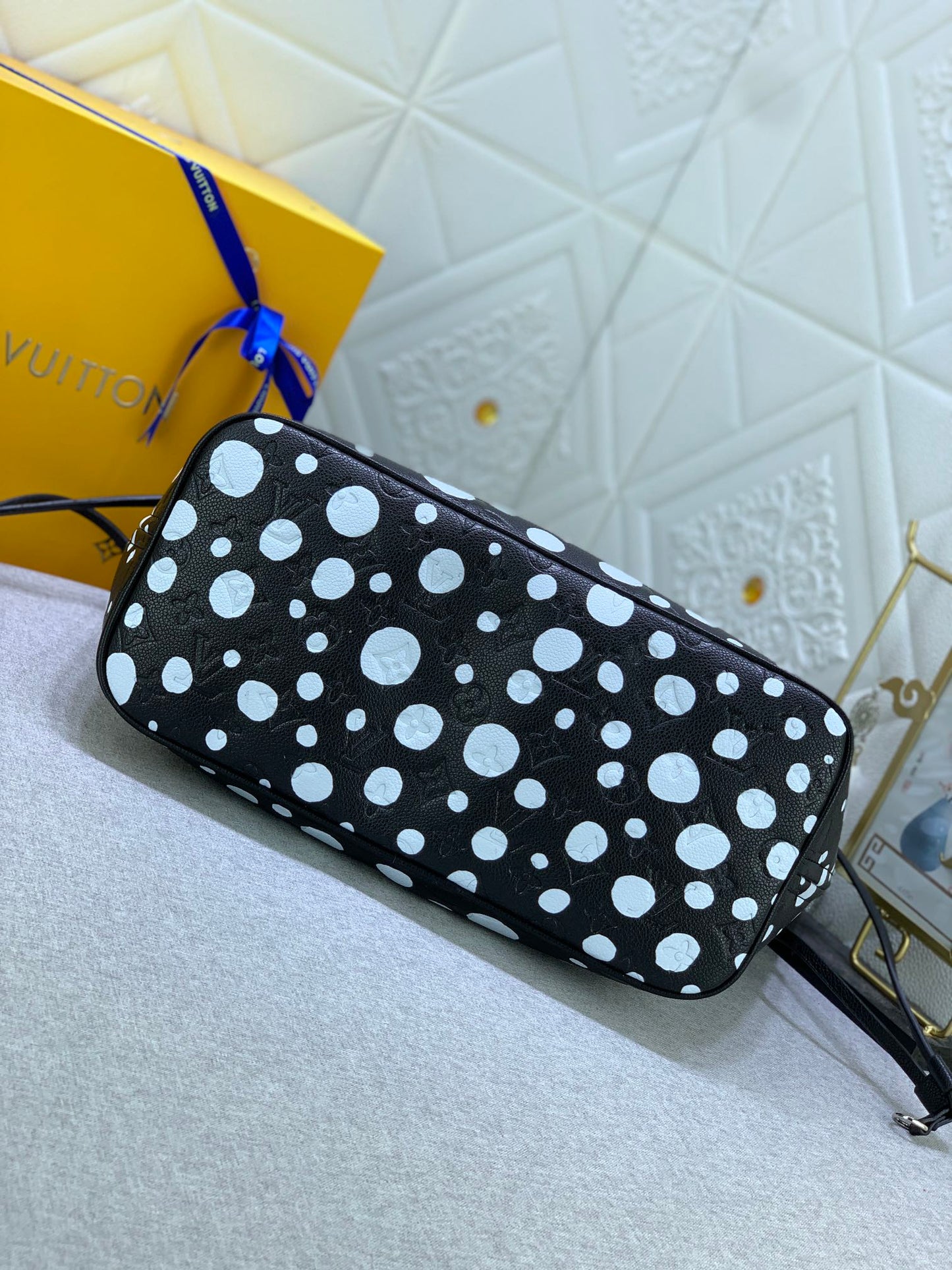 EN - New 1:1 rep Bag LUV 653