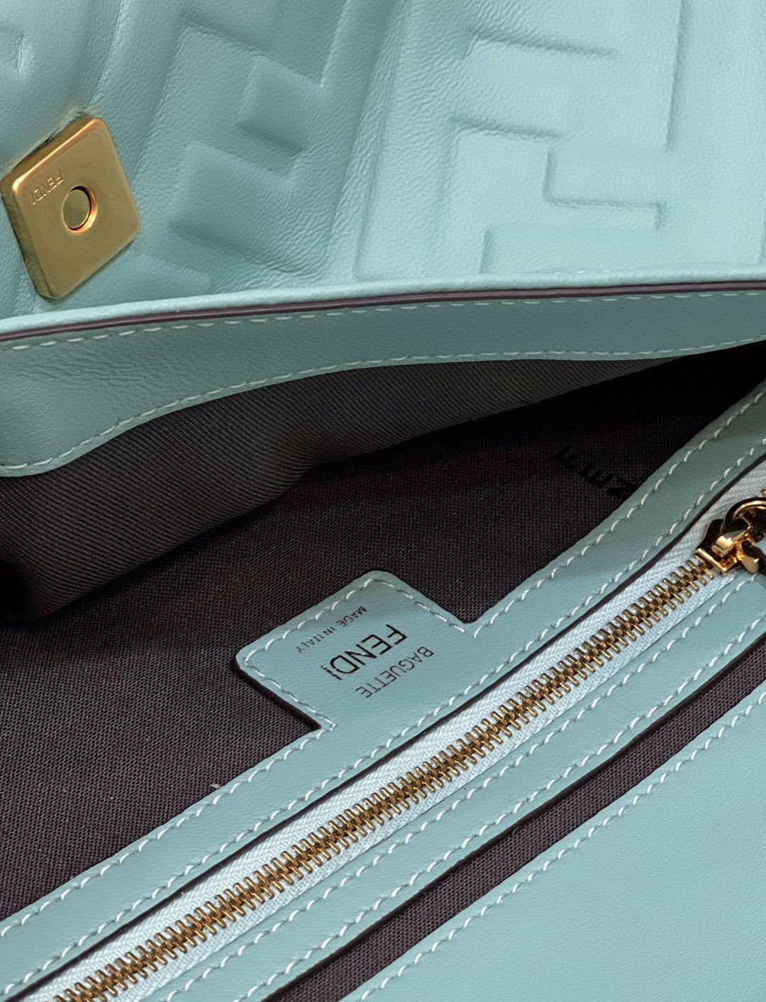 Top QualityTop Quality Baguette Medium Mint Green Bag For Woman 27cm/10.5in 8BR600A72VF1IV6