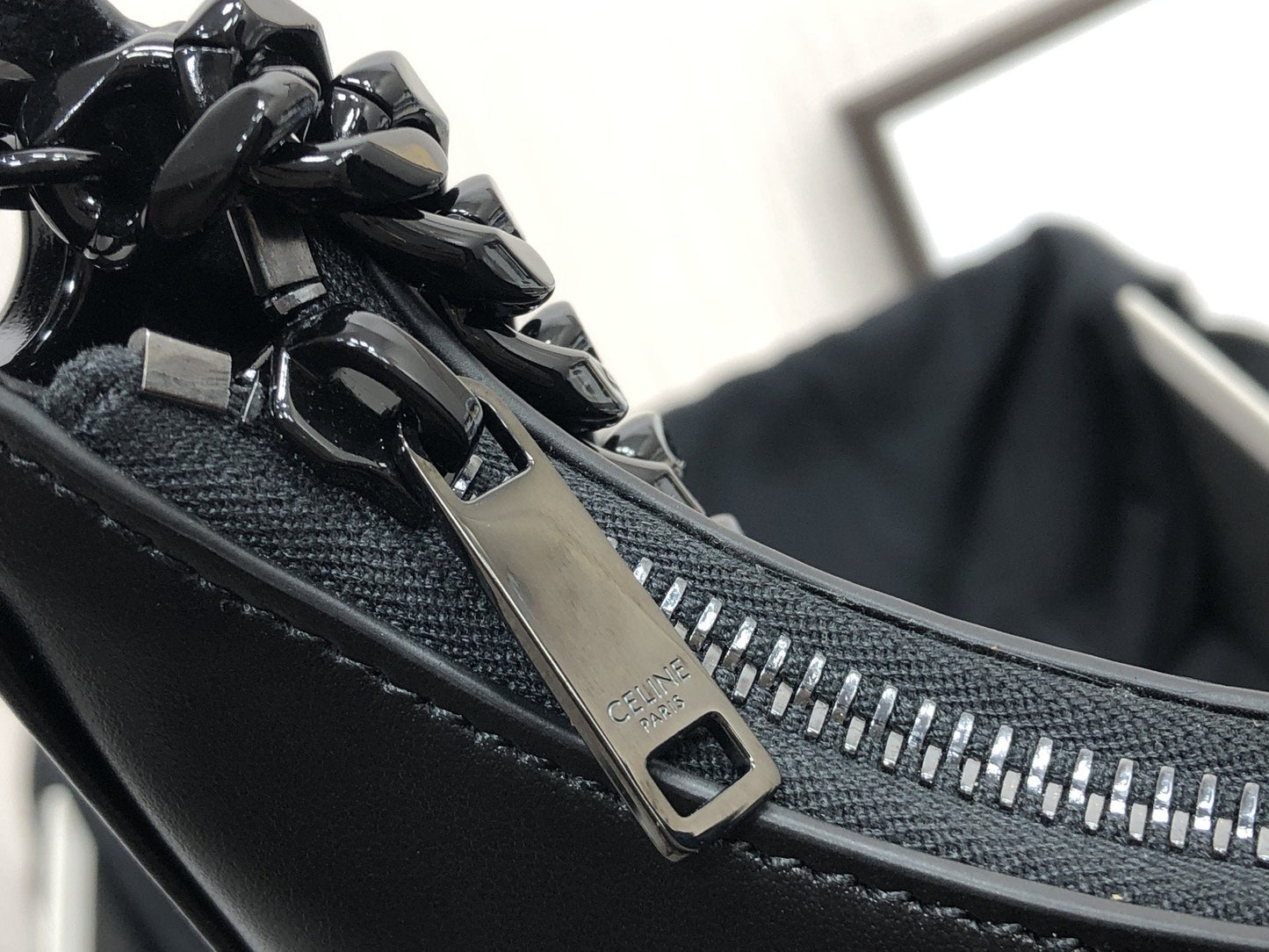 Top Quality MeTop Qualityum Ava Chain Black For Women 10in/25cm 