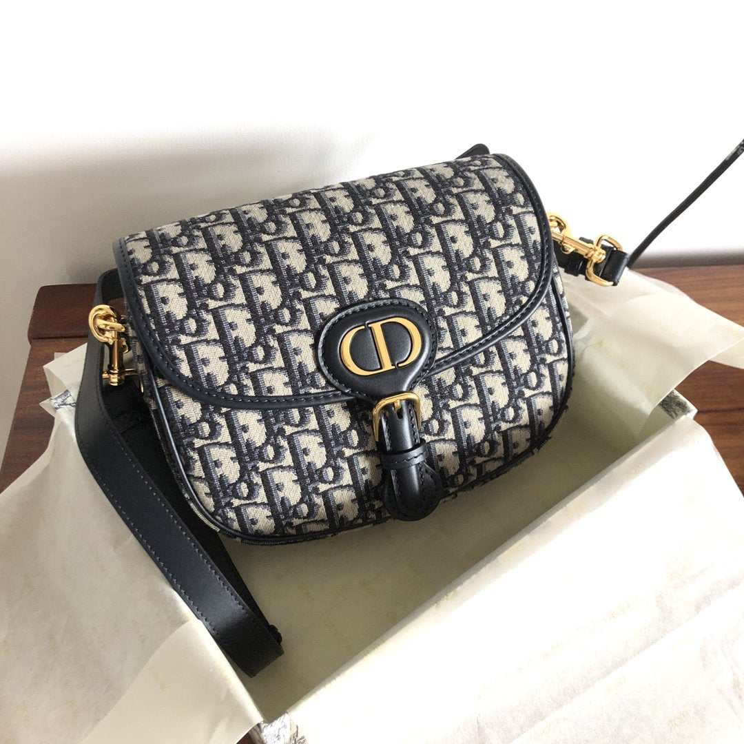 EN - New 1:1 rep  Bags DIR 228