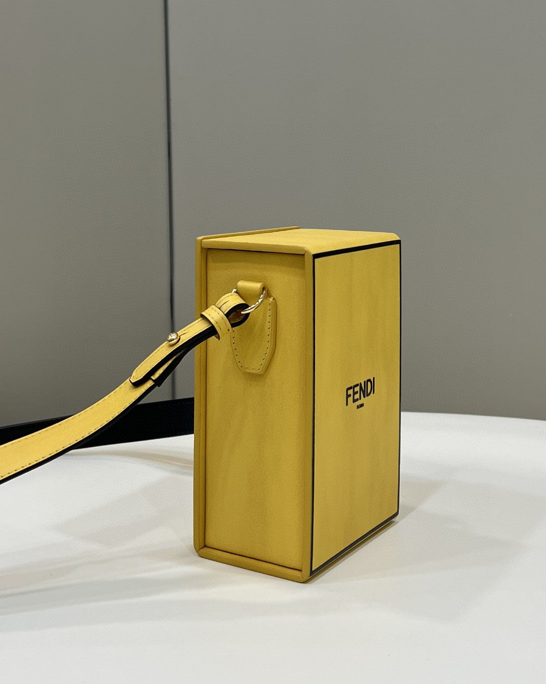 Top QualityTop Quality Vertical Box Yellow RM 6,400 Bag For Woman 17cm/6.5in 7VA519ADP6F1CIA