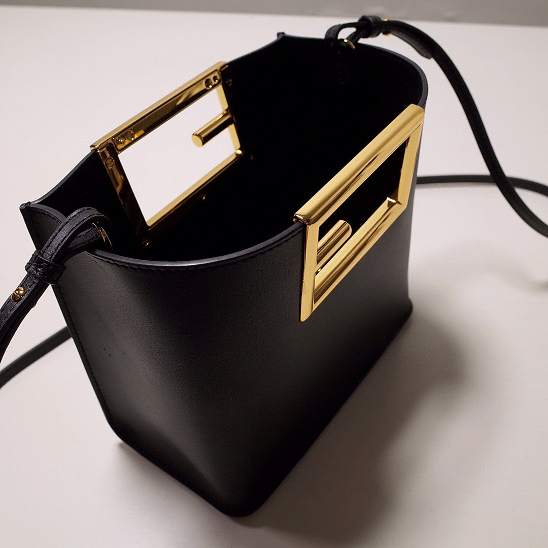 Top QualityTop Quality Way Small Black Bag For Woman 17.5cm/7in 8BS054AAIWF0KUR