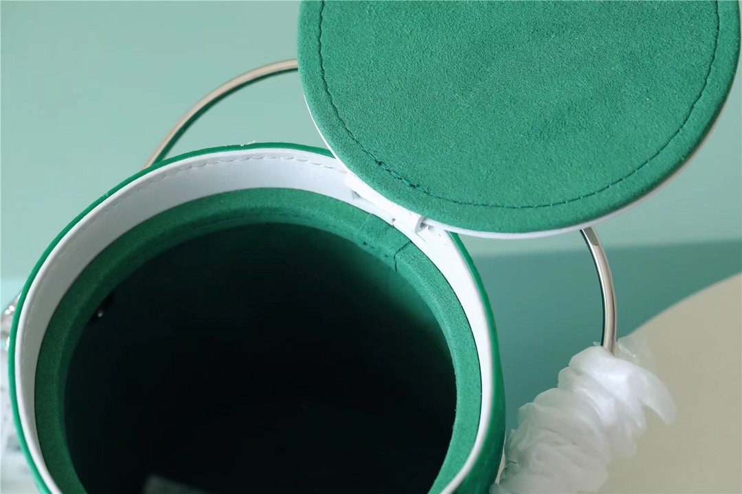 Top Quality Paint Can Coated Canvas By Virgil Ablohs Green For Women, Womens Bags, Shoulder And Crossbody Bags 6.7in/17cm Top Quality M81592