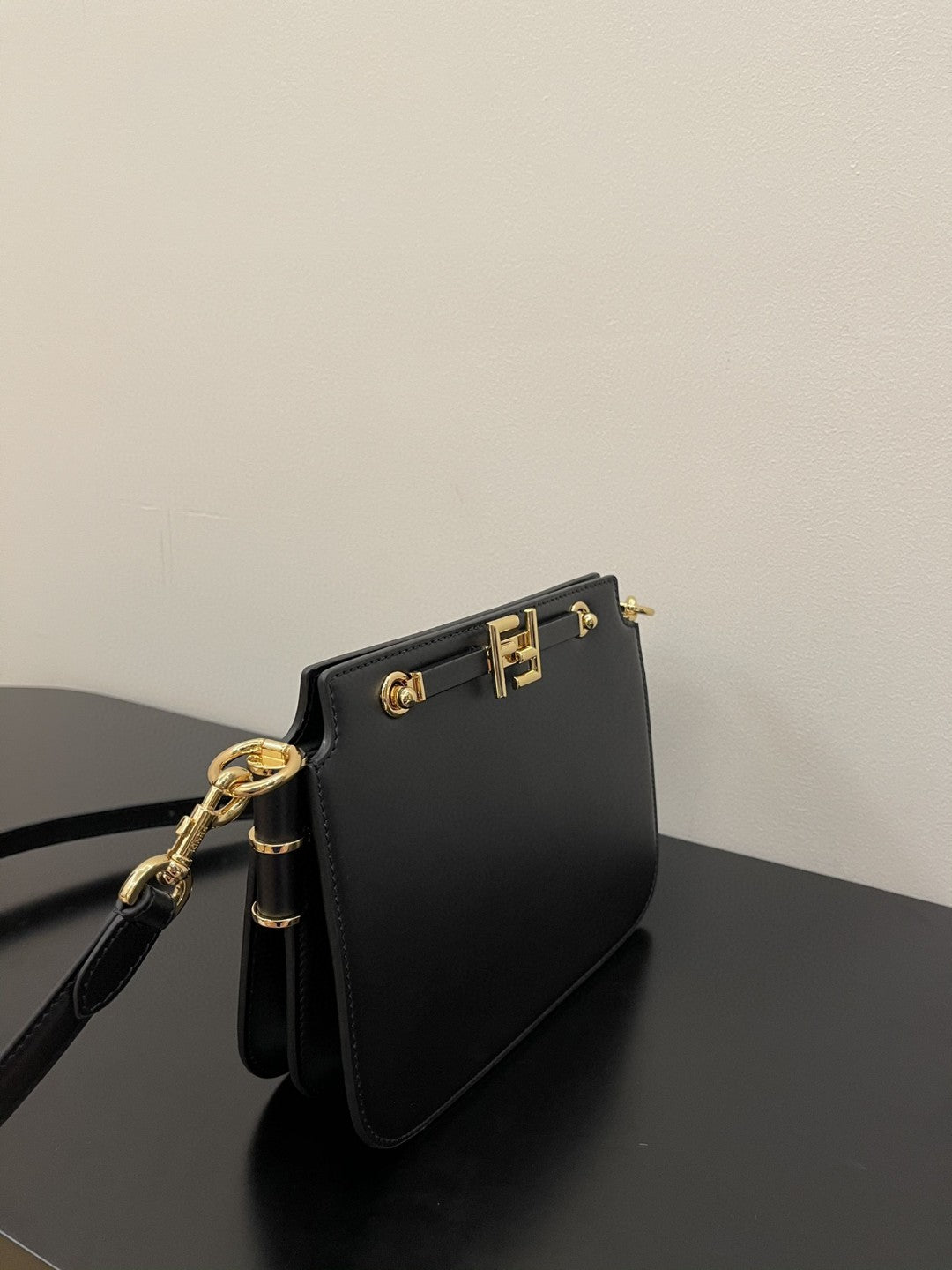 Top QualityTop Quality Touch Black Bag For Woman 19cm/7.5in