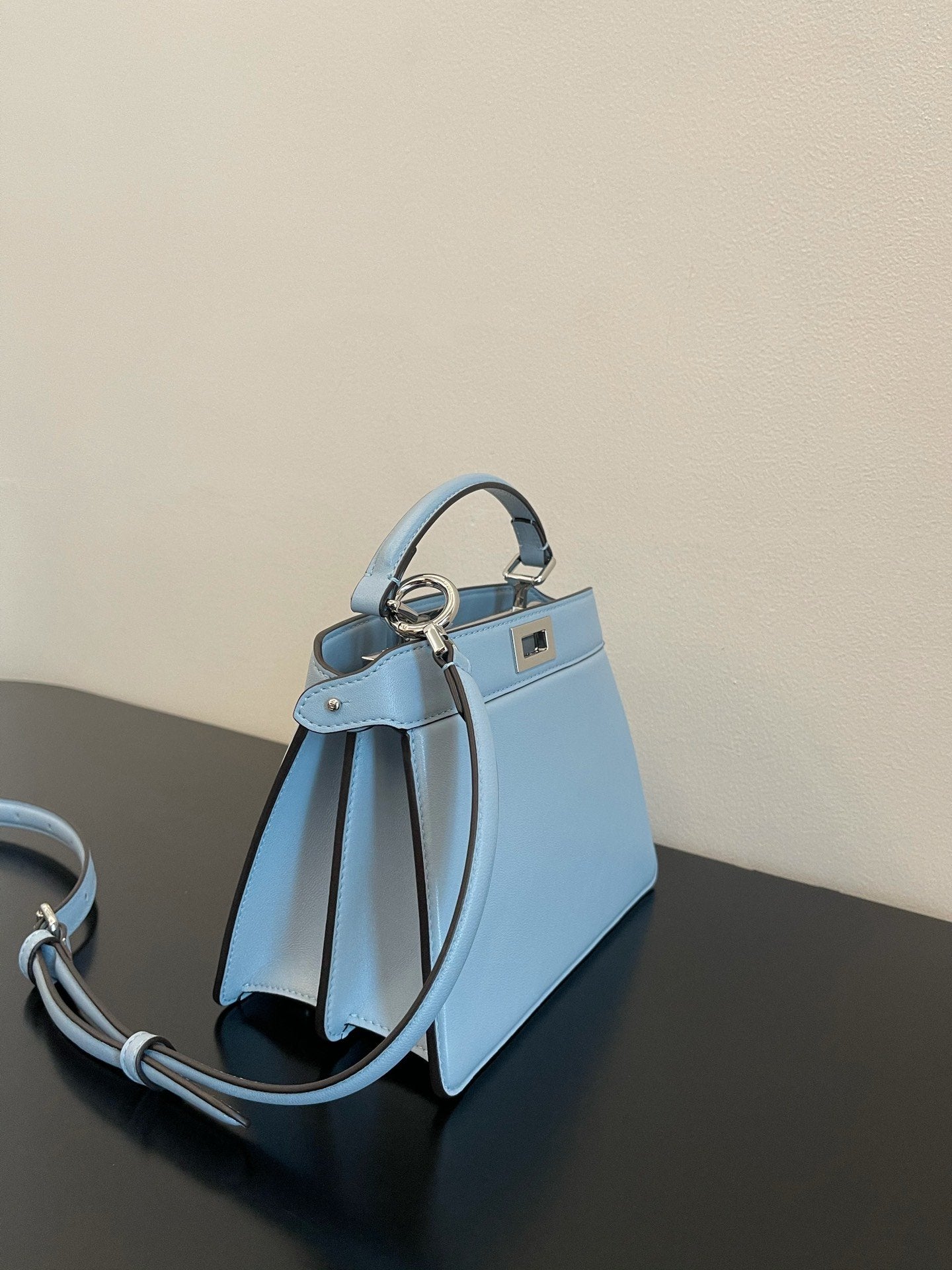 FI Top Quality ISeeU Petite Light Blue Small Bag For Woman 20cm/8in