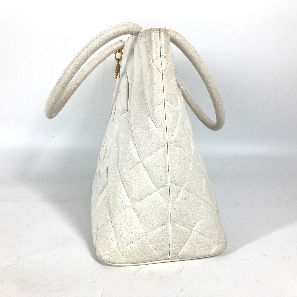CHANEL Tote Bag A01804 Caviar skin white quilting matelasse CC COCO Mark   Tote Women