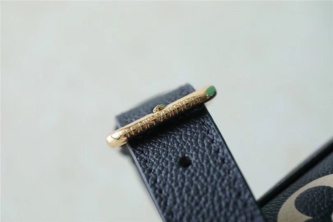 Top Quality Madeleine BB Monogram Empreinte Black For Women,  Shoulder and Crossbody Bags 9.4in/24cm Top Quality M45978