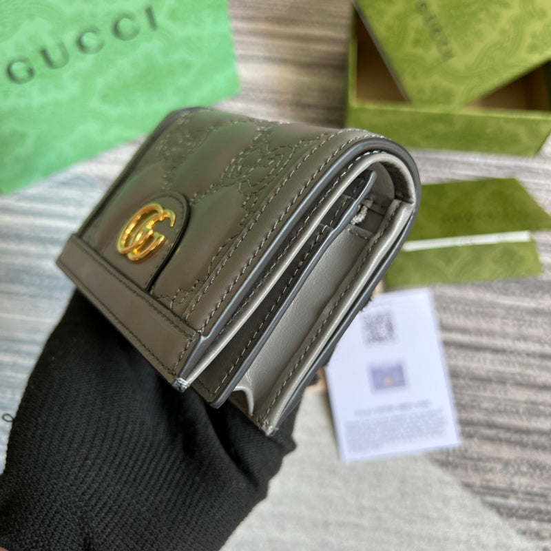 Top Quality -  Bags - 991