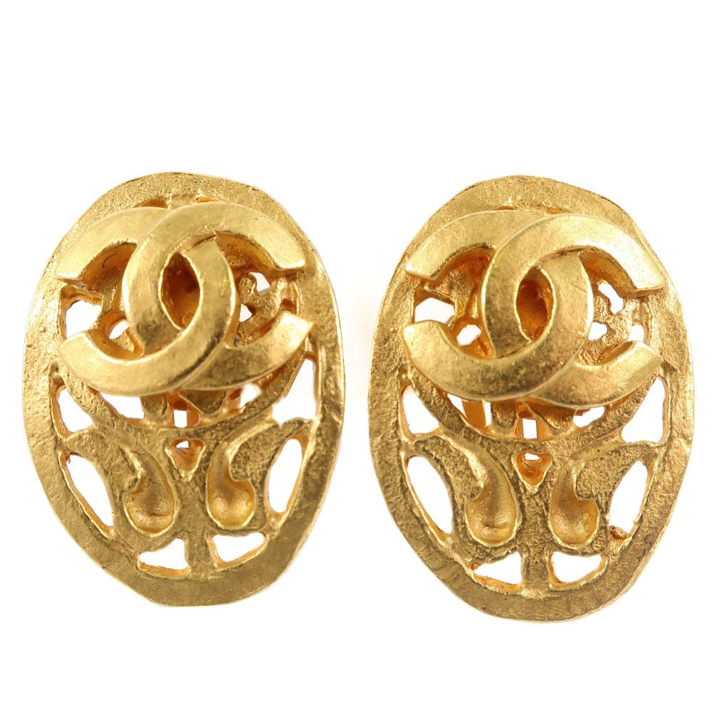 CHANEL Earring Plated Gold gold   Oval Women