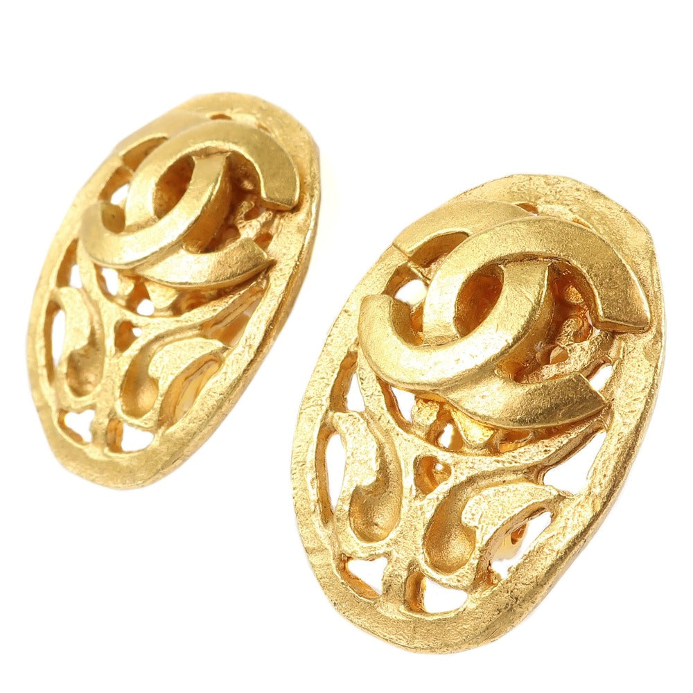 CHANEL Earring Plated Gold gold   Oval Women