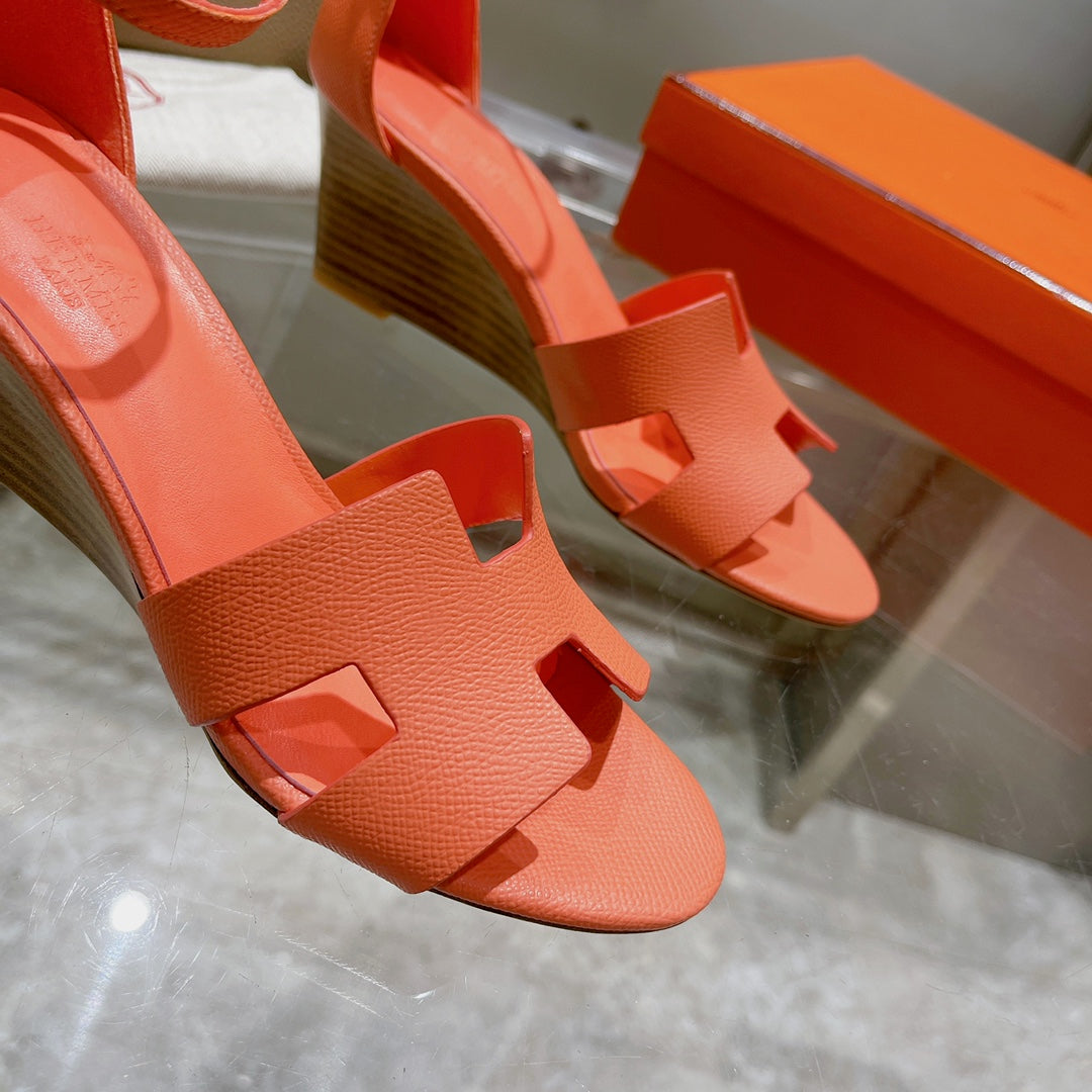 New 1:1 rep HM HIGH HEELS 070
