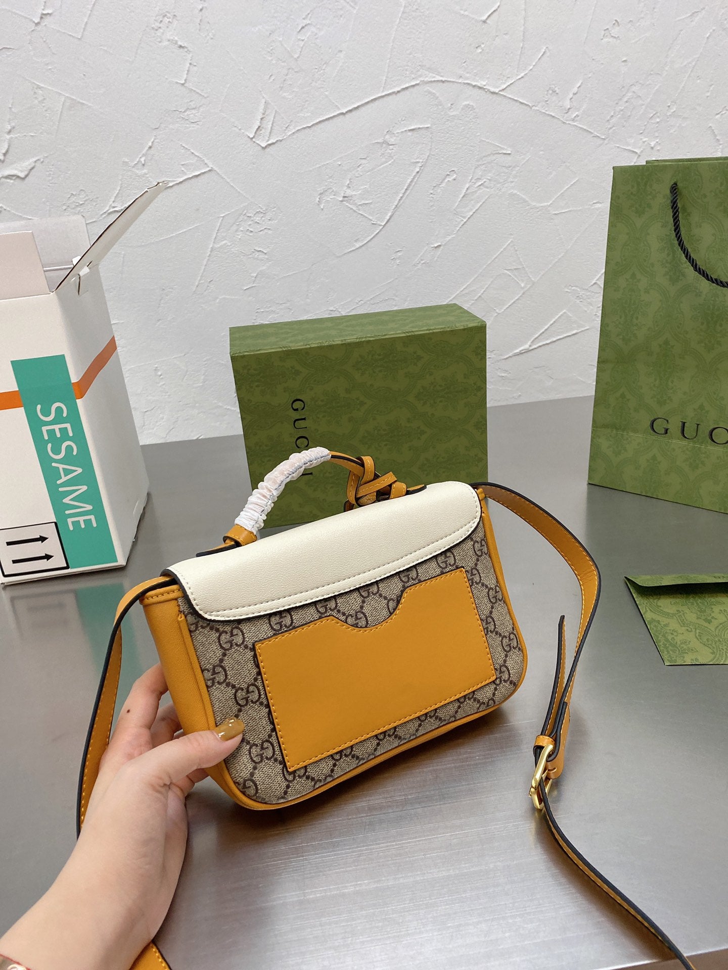 EN - New 1:1 rep  Bags GCI 340