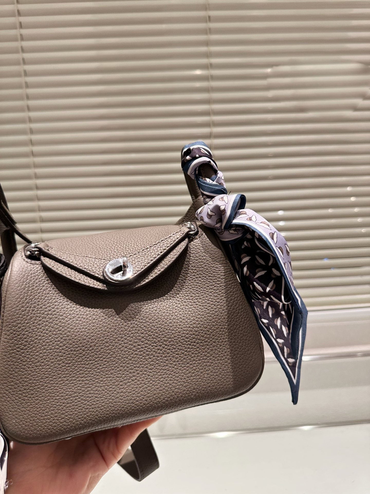 EN - New 1:1 rep  Bags HM 143