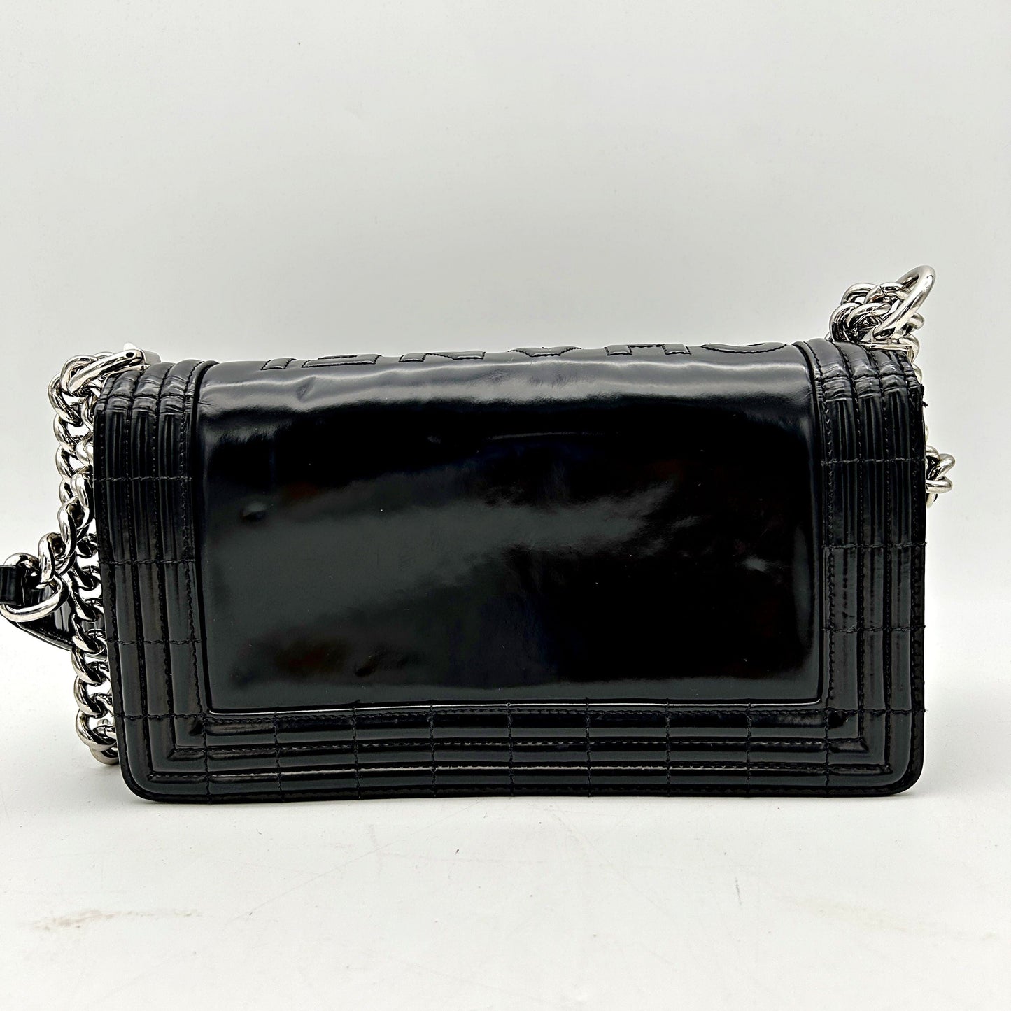 CHANEL Glazed Calfskin Medium Boy Flap Black ch46176qw