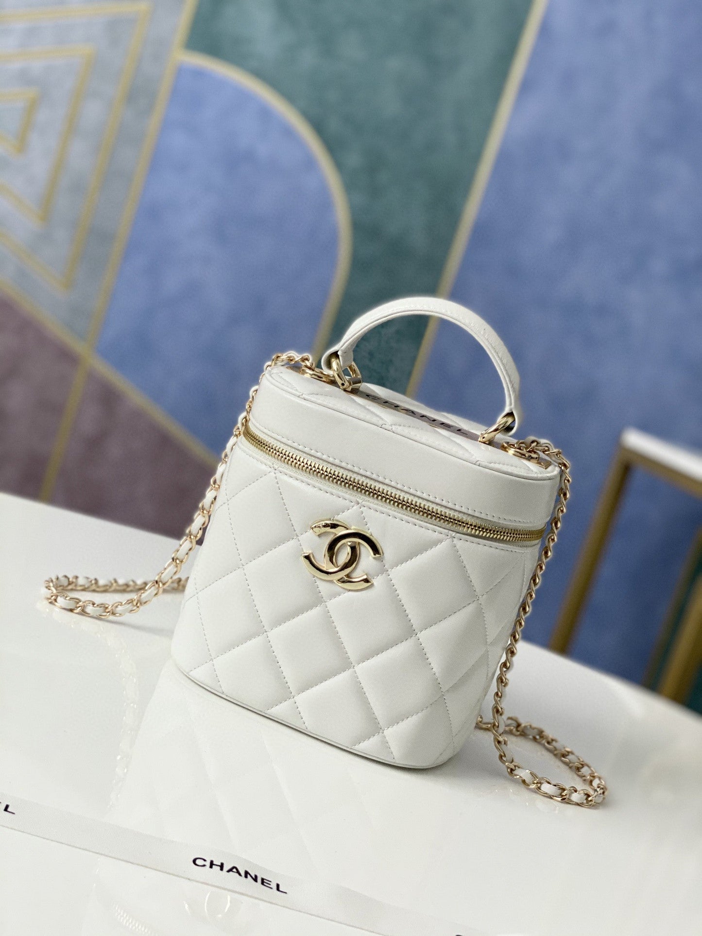 CHLVanity Case Gold Hardware White For Women, Women’s Handbags, Shoulder Bags 9in/24cm 