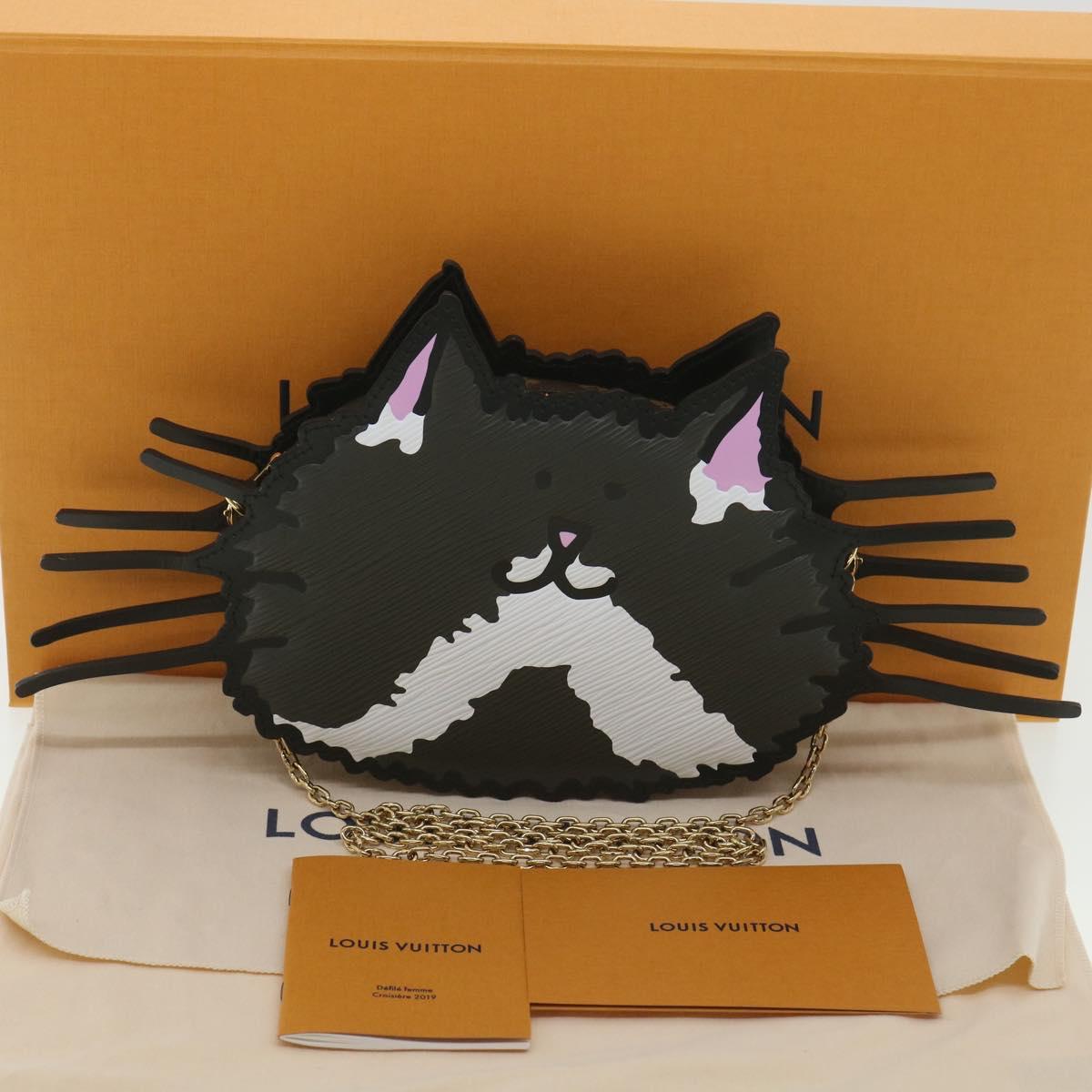 LOUIS VUITTON Epi GRACE CODDINGTON 2019 Catogram grey epi Cat crossbody 37881A
