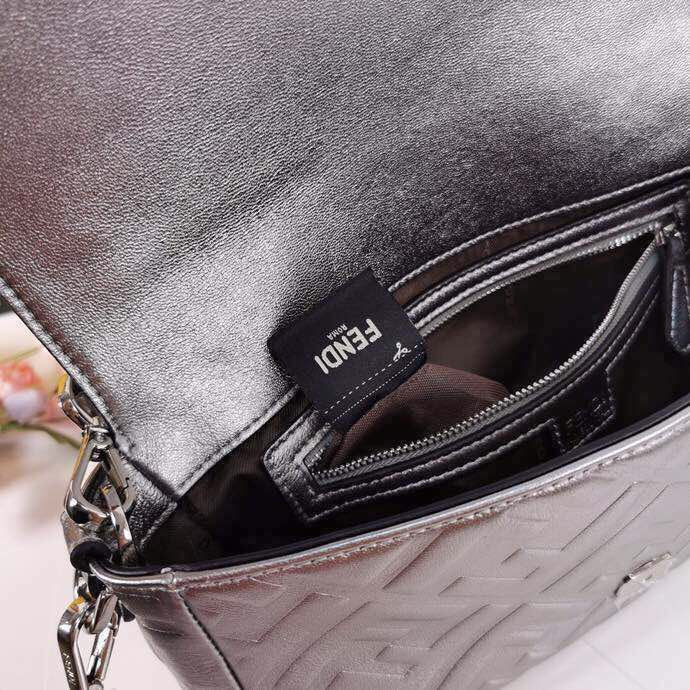 Top QualityTop Quality Baguette Chain Midi Medium Silver Bag For Woman 26cm/10in