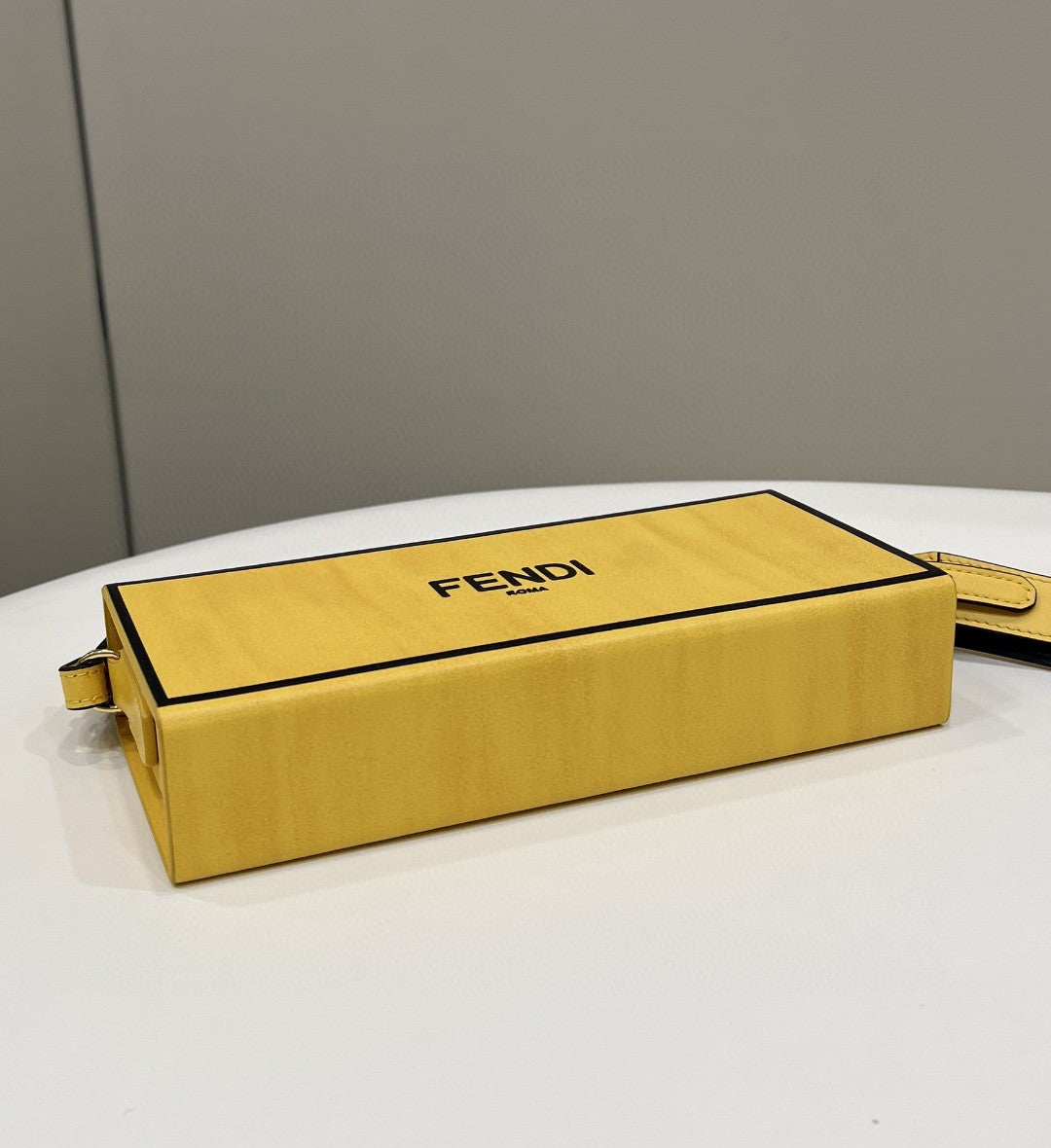 Top QualityTop Quality Horizontal Box Yellow Bag For Woman 10.5cm/4in 7VA520ADP6F1CIA