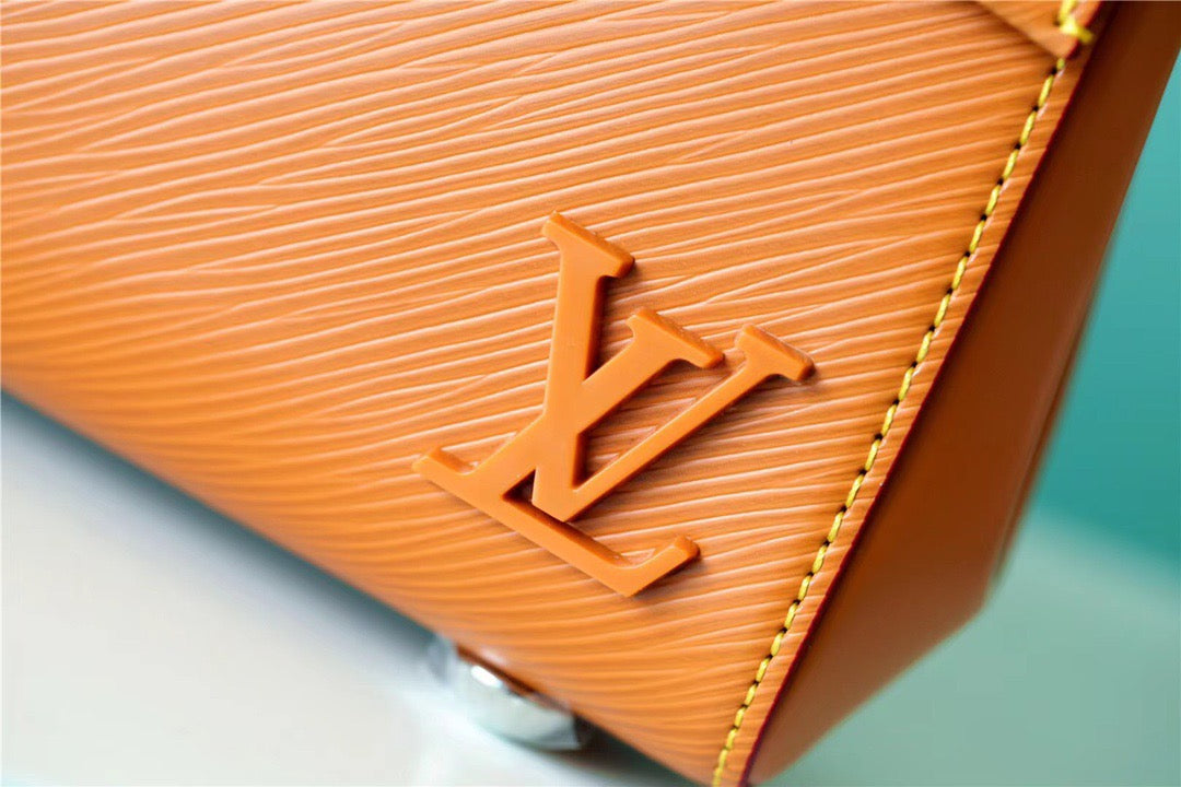 Top Quality Cluny Mini Epi Gold Miel For Women,  Shoulder And Crossbody Bags 20cm/7.9in Top Quality M58931
