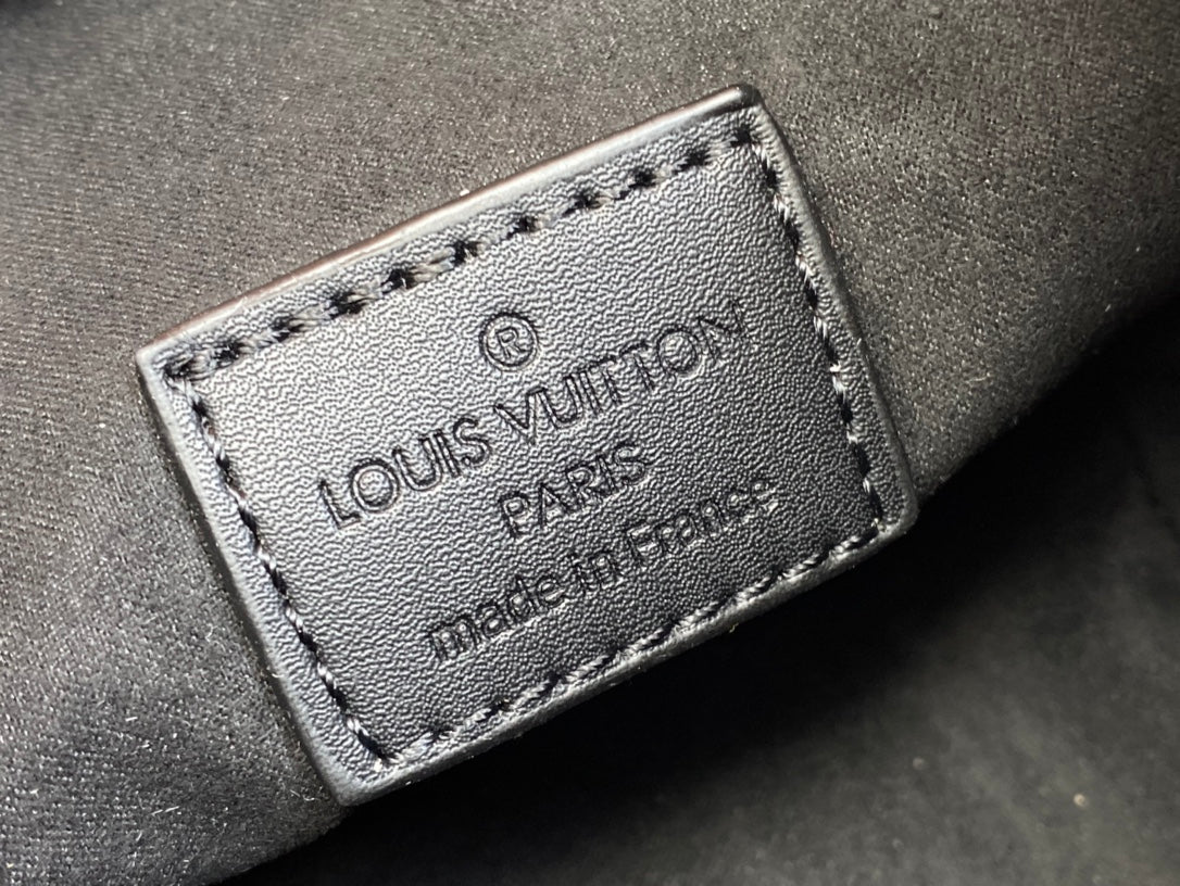 New 1:1 rep Lux Bags LUV 906