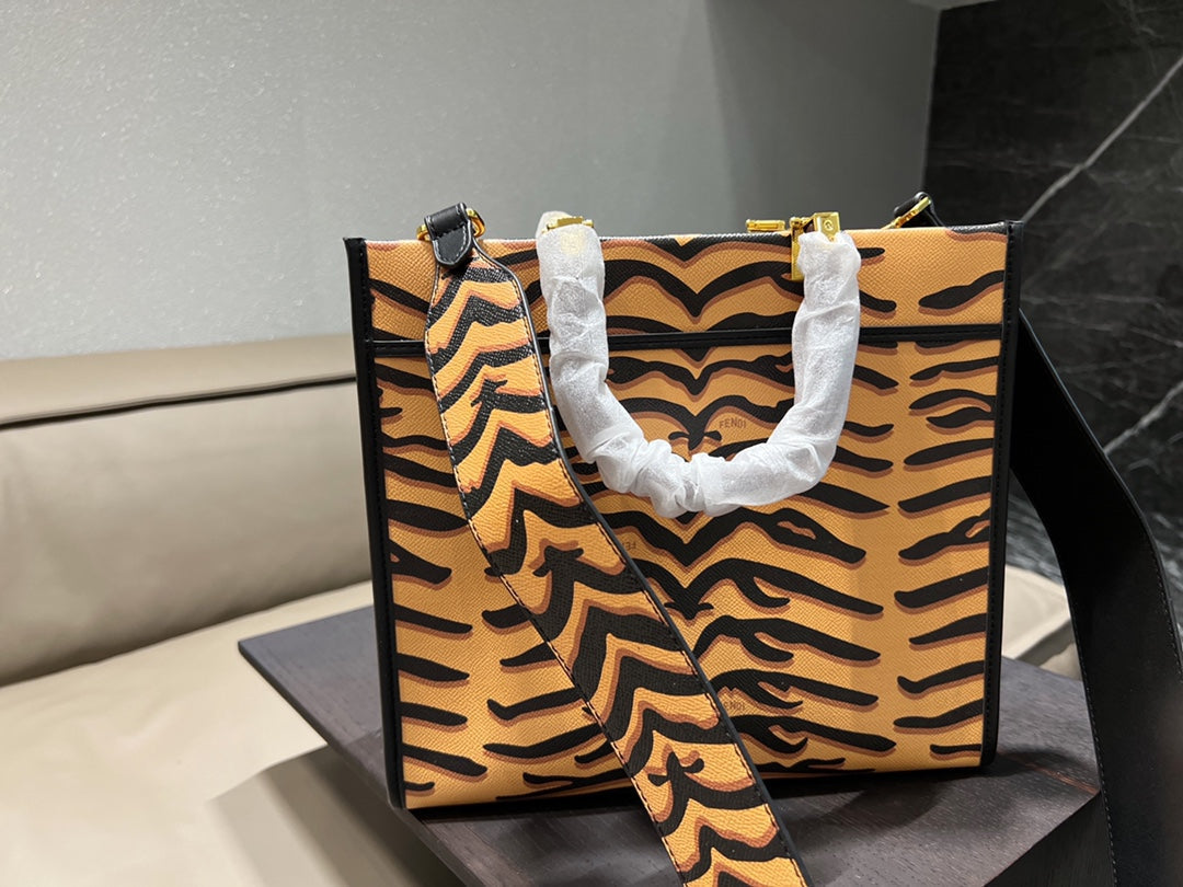 EN - New 1:1 rep  Bags FEI 253