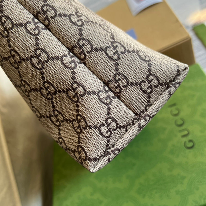 Top Quality -  Bags - 1672