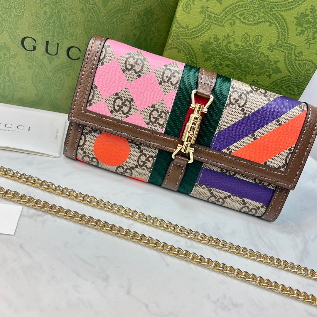 EN - New 1:1 rep  Bags GCI 555