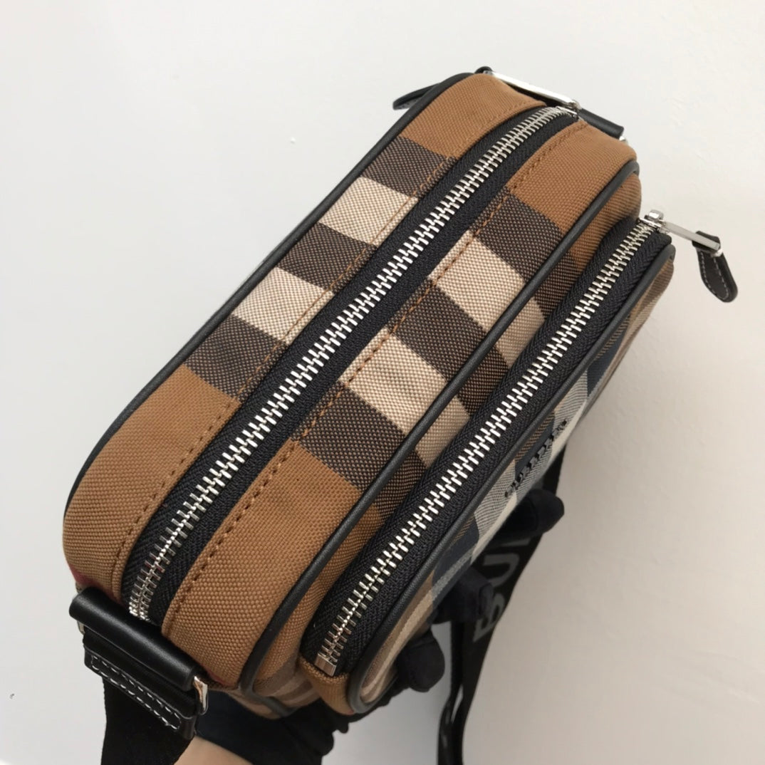 Top Quality Check Crossbody Bag For Men, Bags 8.9in/22.5cm 80491451