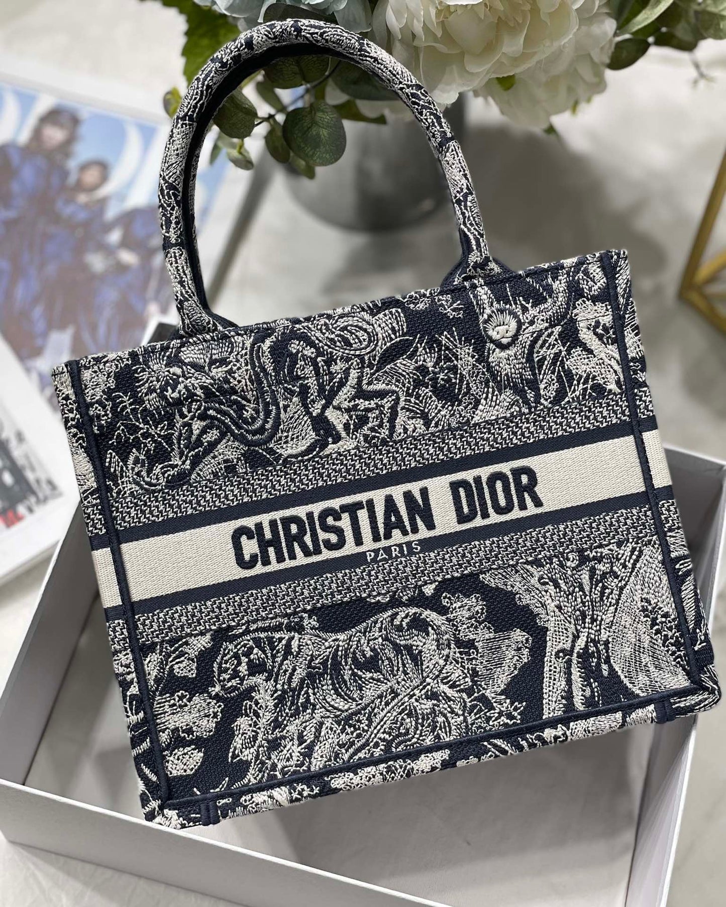 Top Quality Small Book Tote Blue, For Women, Womens Handbags 26.5cm/10.5in CD M1265ZRGO_M928