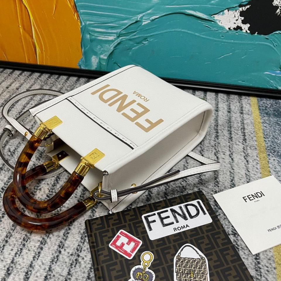 EN - New 1:1 rep  Bags FEI 161
