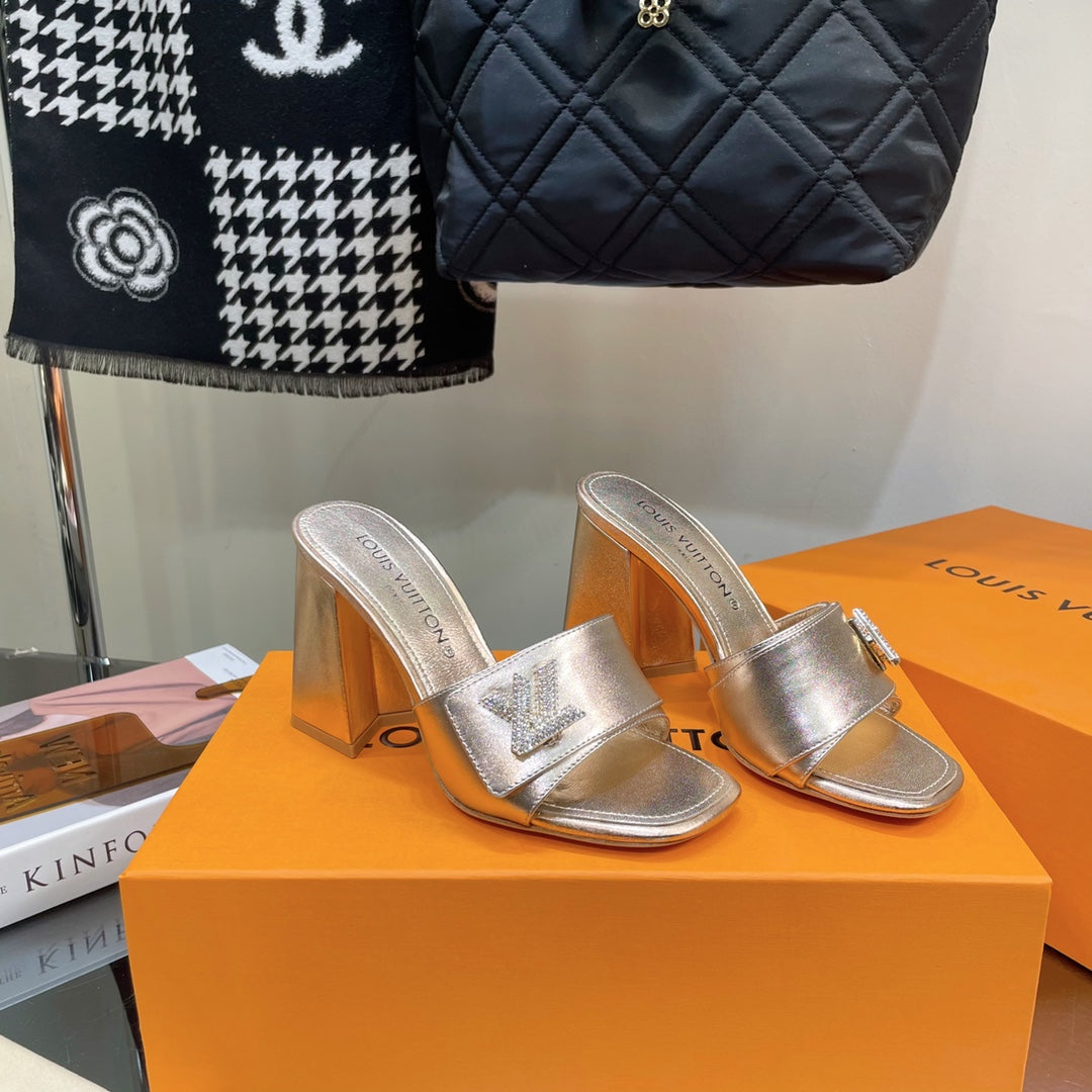 New 1:1 rep LUV High Heel Shoes 022