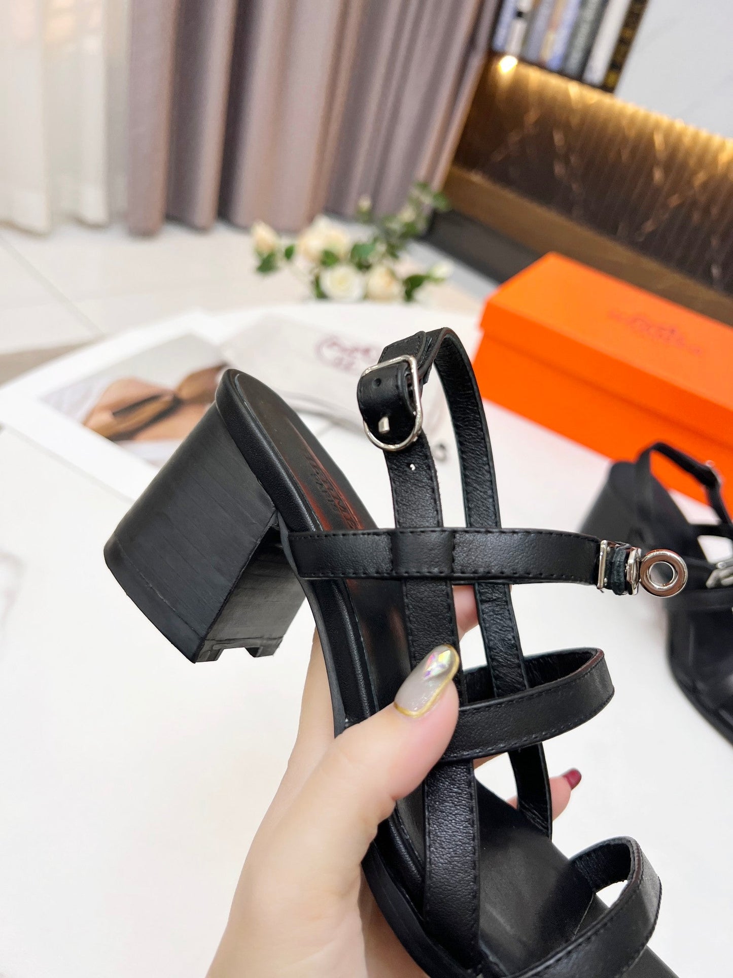New 1:1 rep HM HIGH HEELS 036