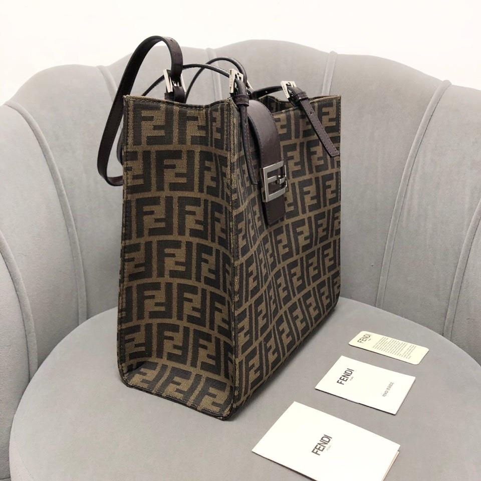 EN - New 1:1 rep  Bags FEI 184
