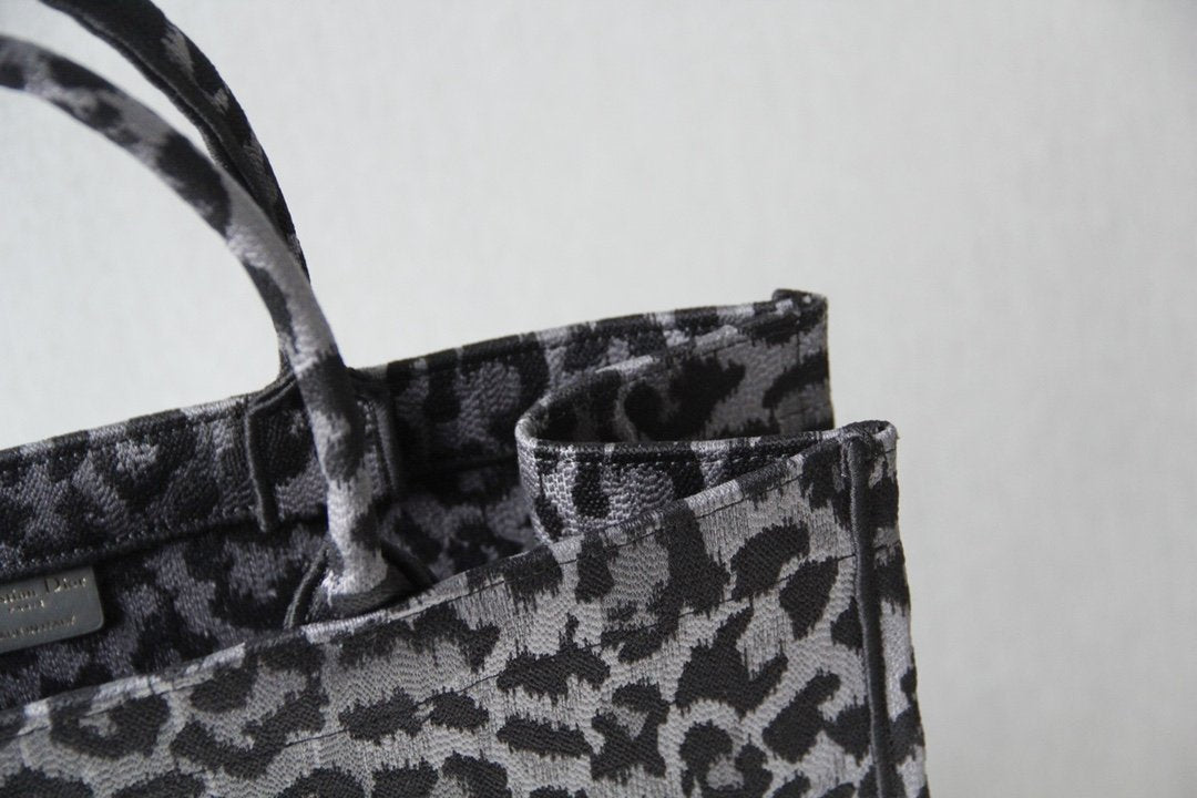EN - New 1:1 rep  Bags DIR 260