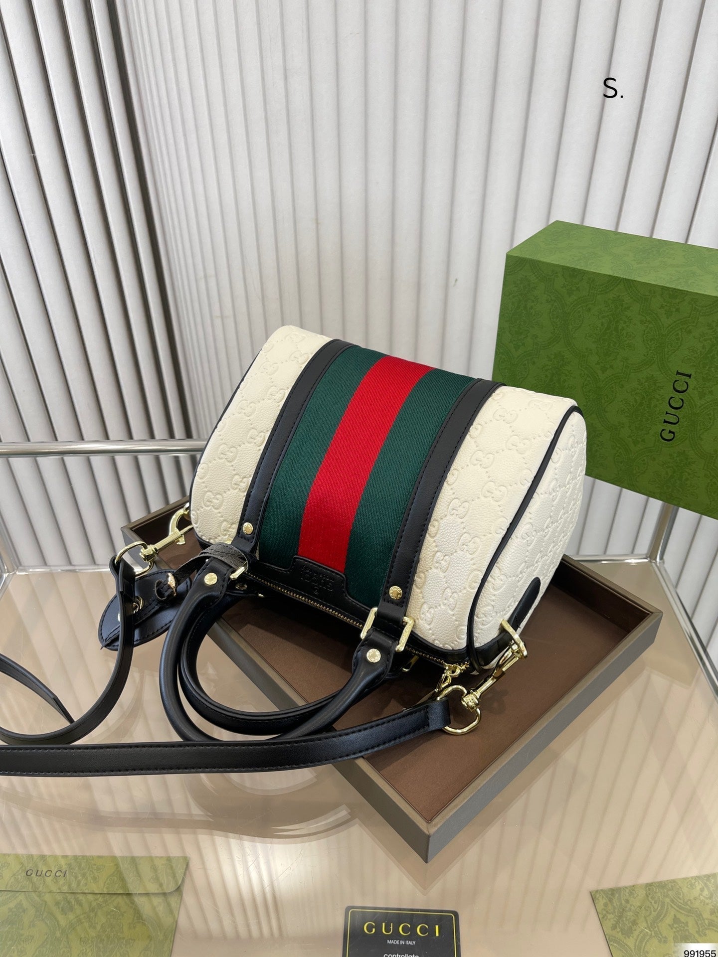 EN - New 1:1 rep  Bags GCI 538